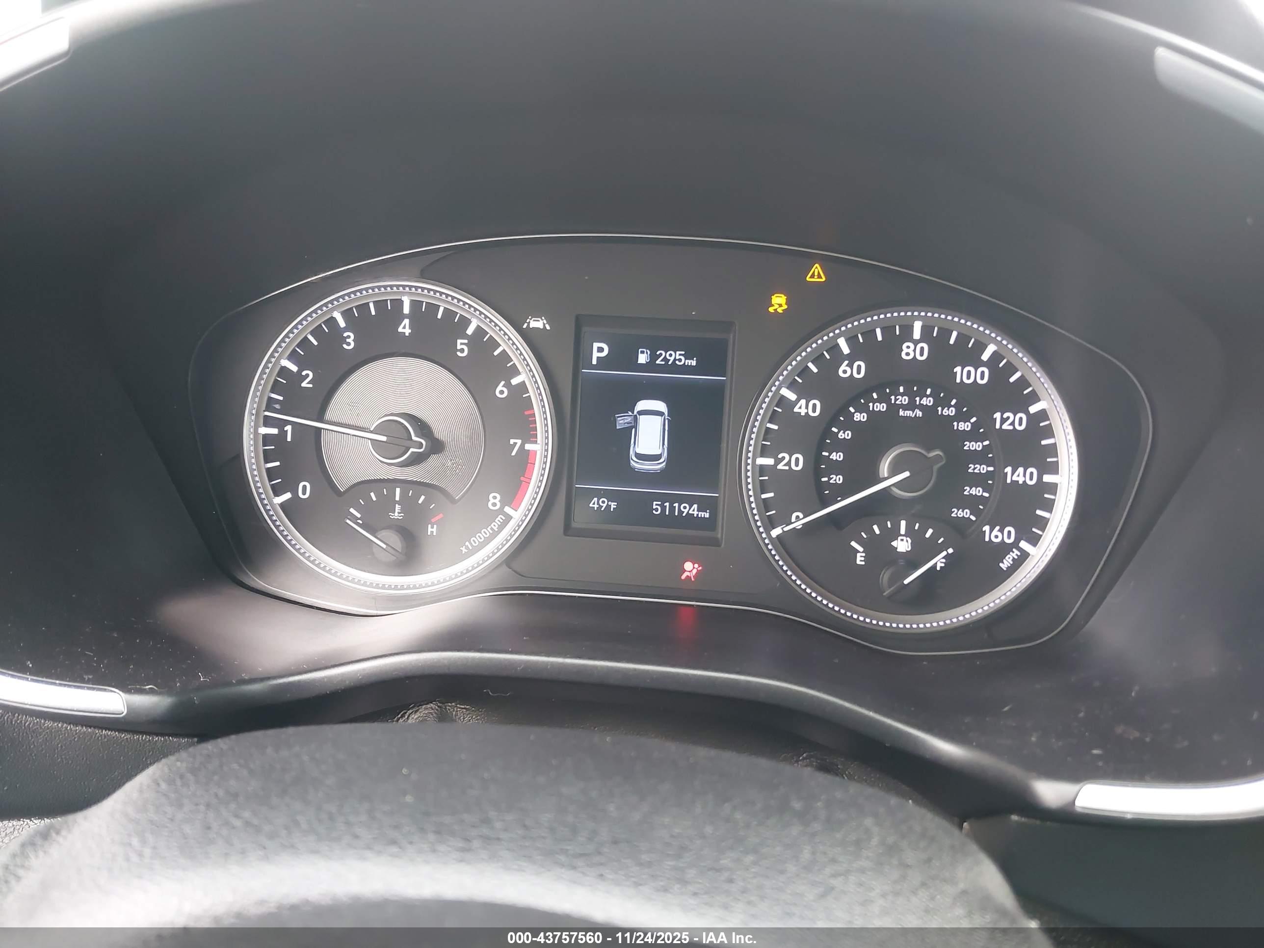 HYUNDAI SANTA image 7