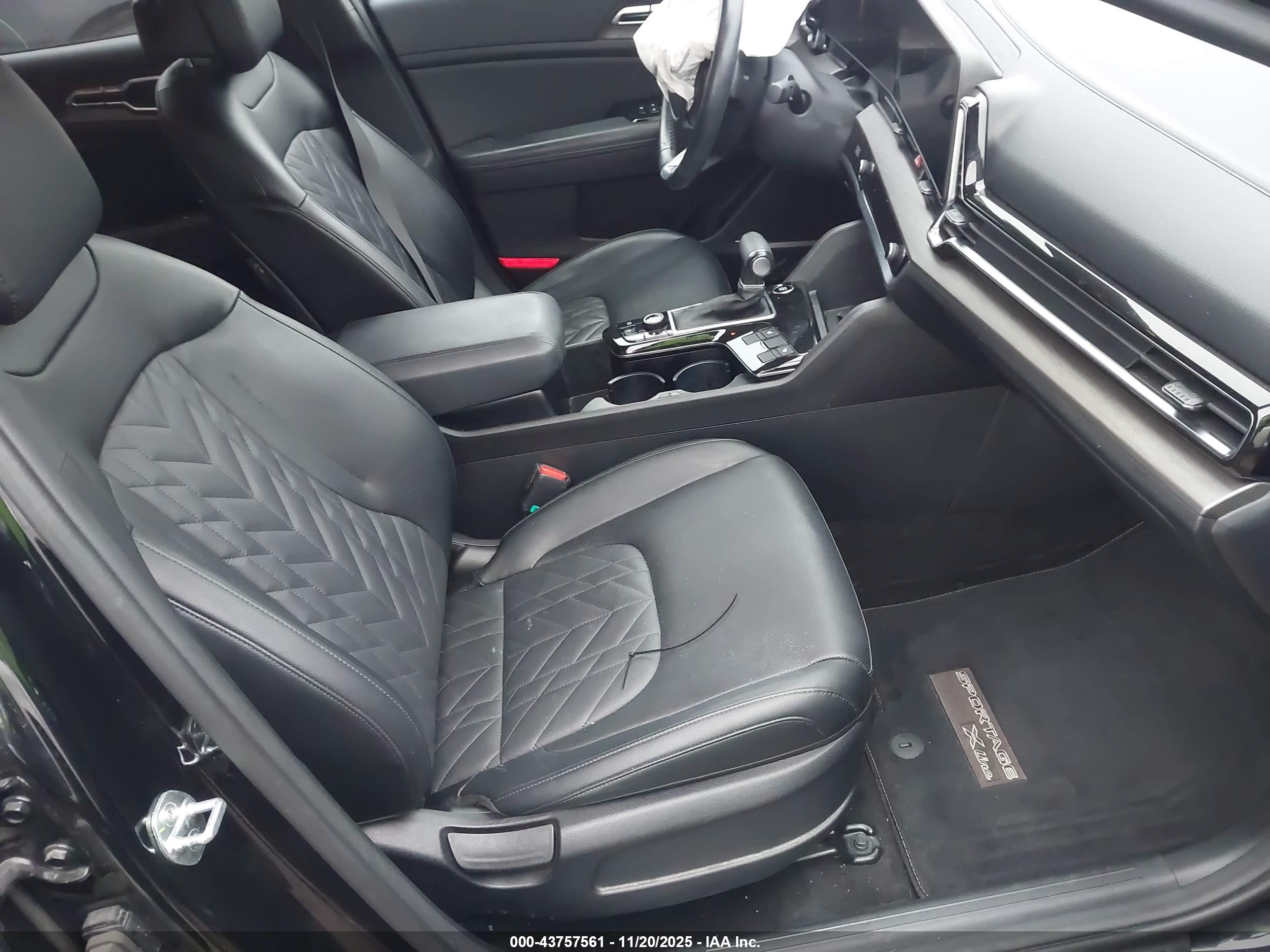 KIA SPORTAGE image 5