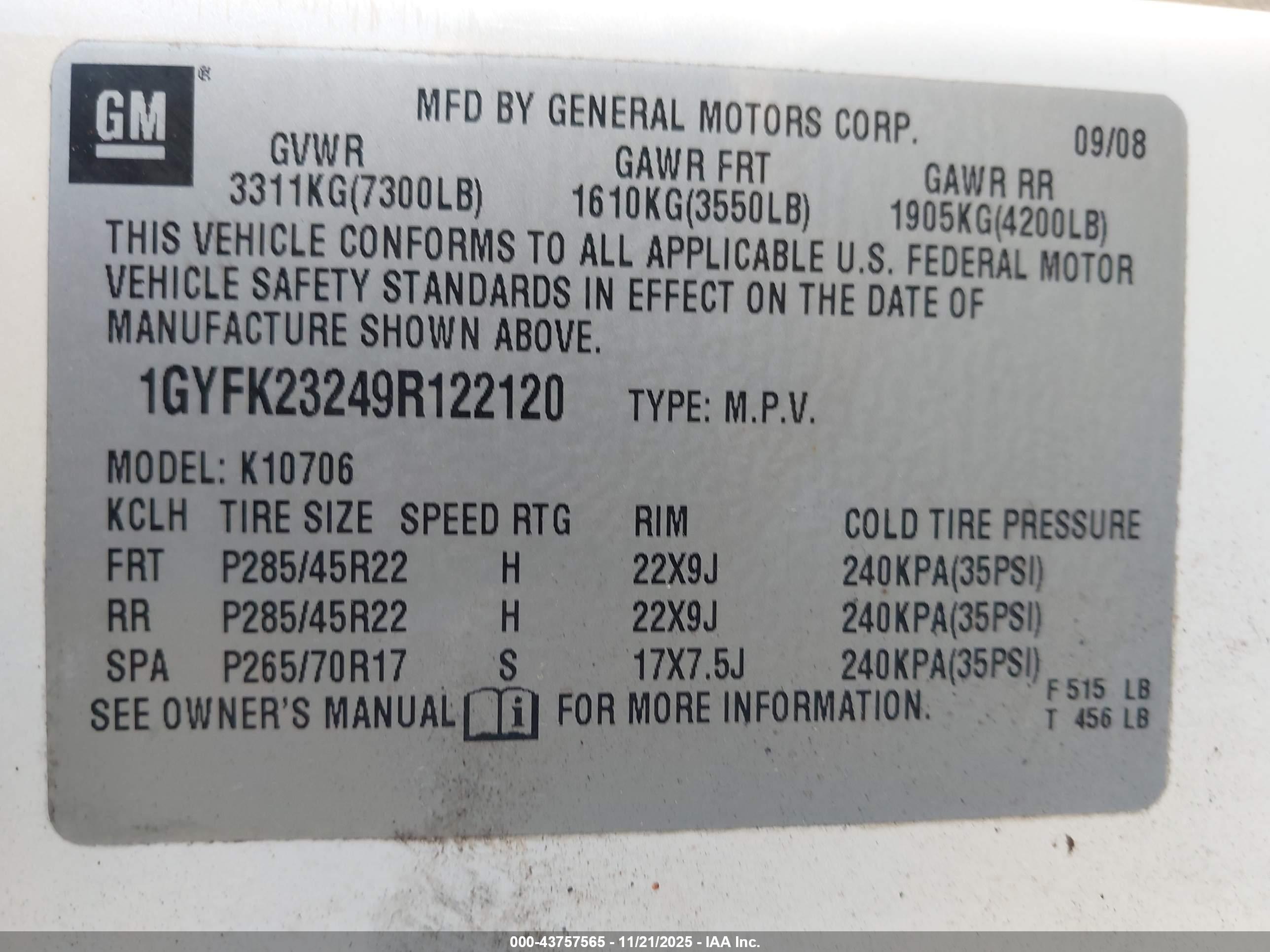 CADILLAC ESCALADE image 9