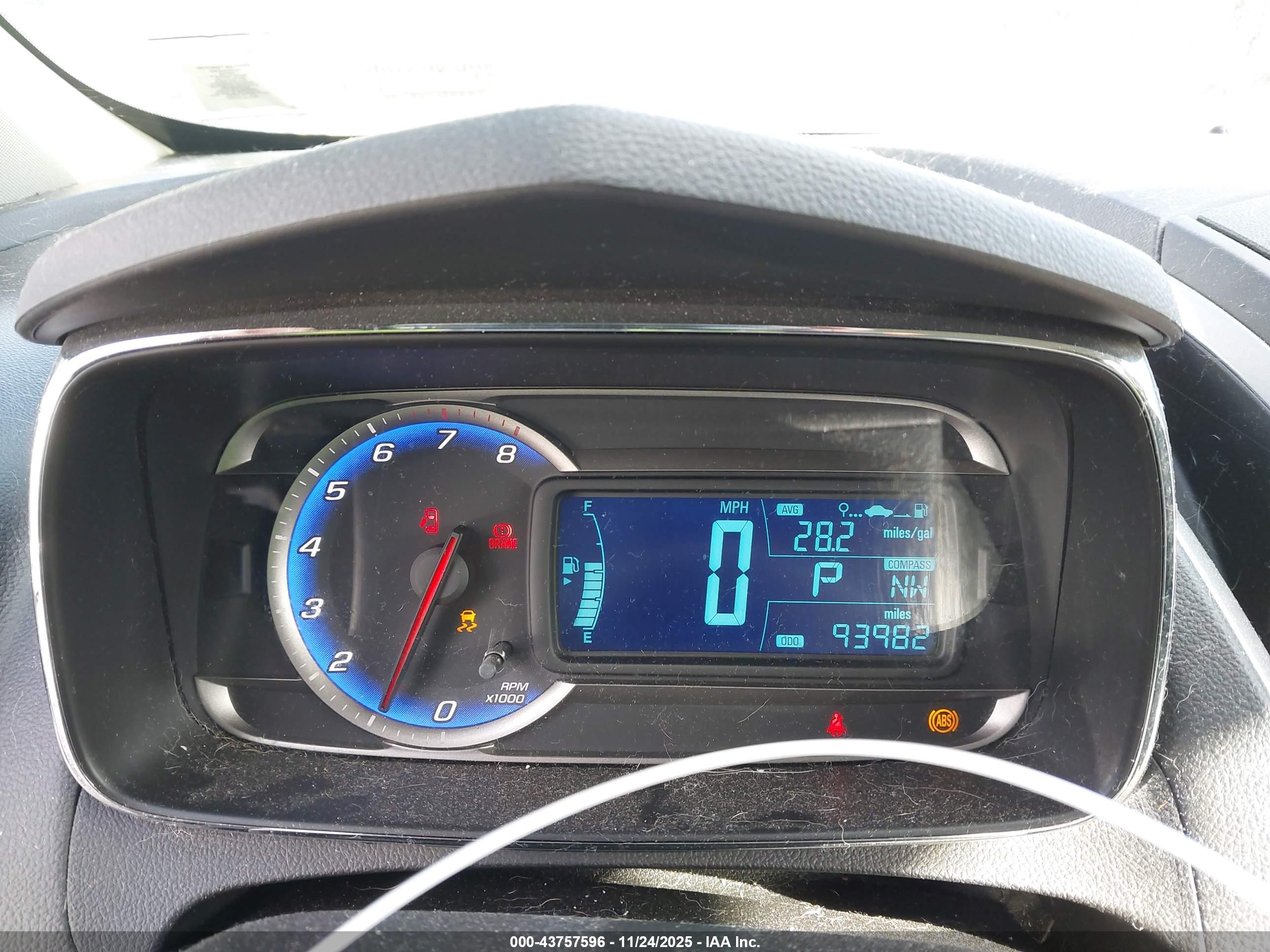CHEVROLET TRAX image 7
