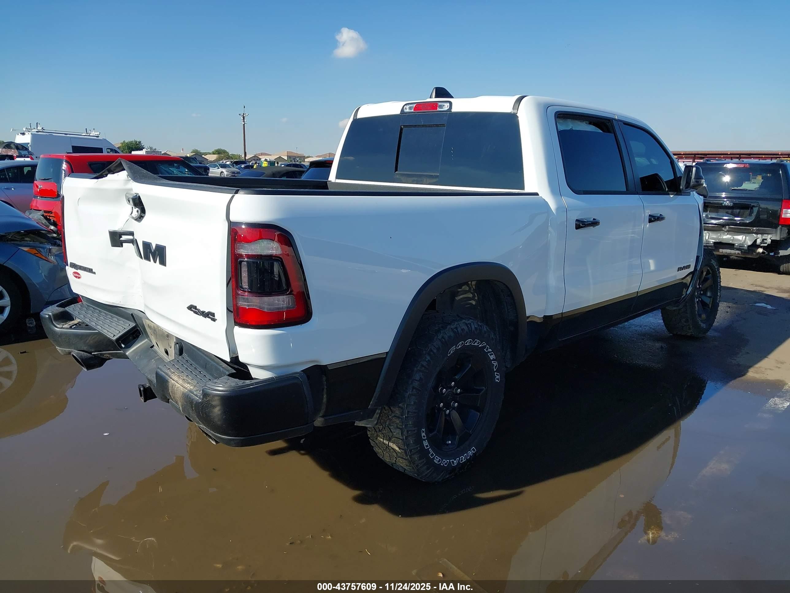 RAM 1500 image 4