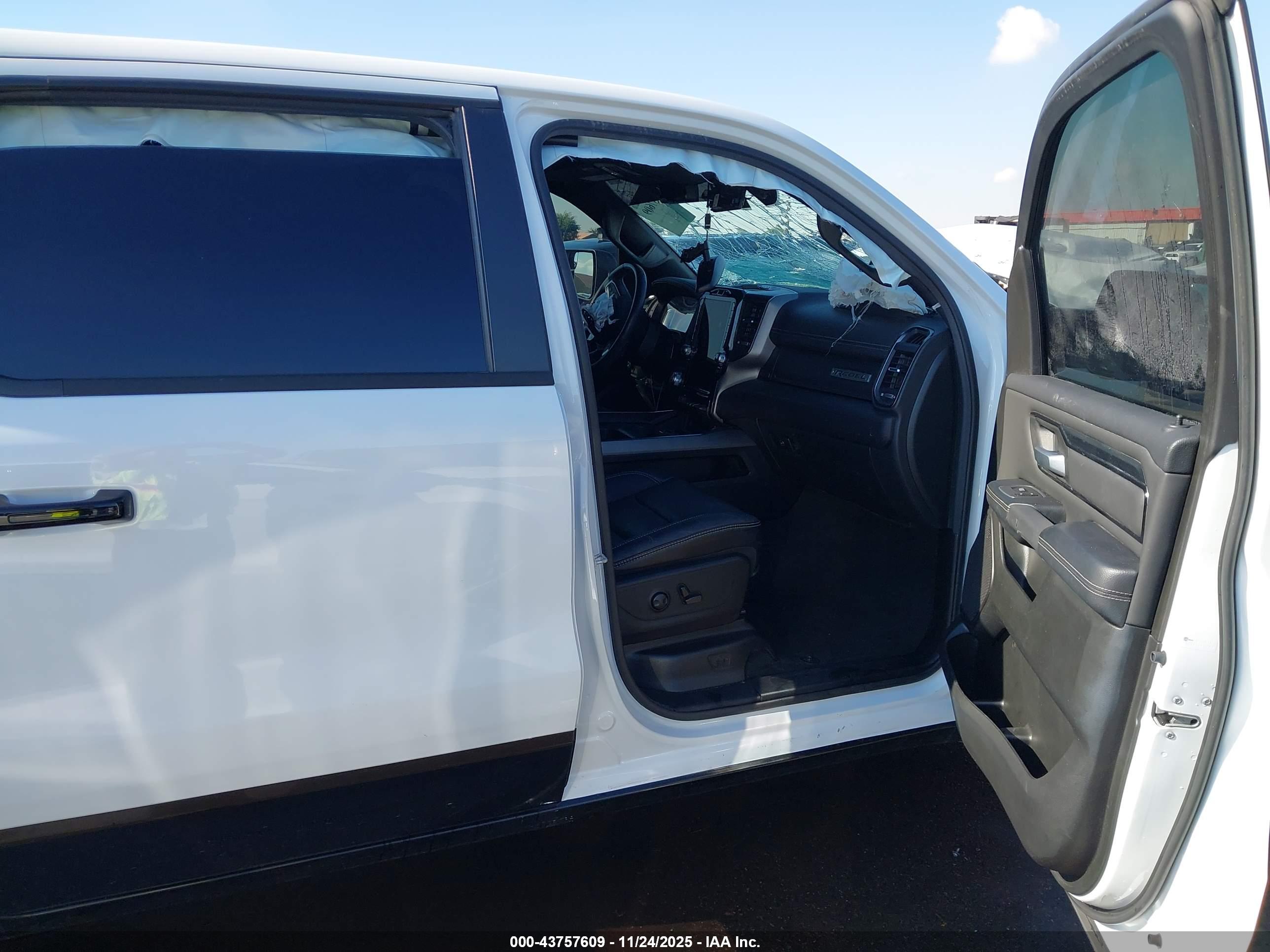 RAM 1500 image 5