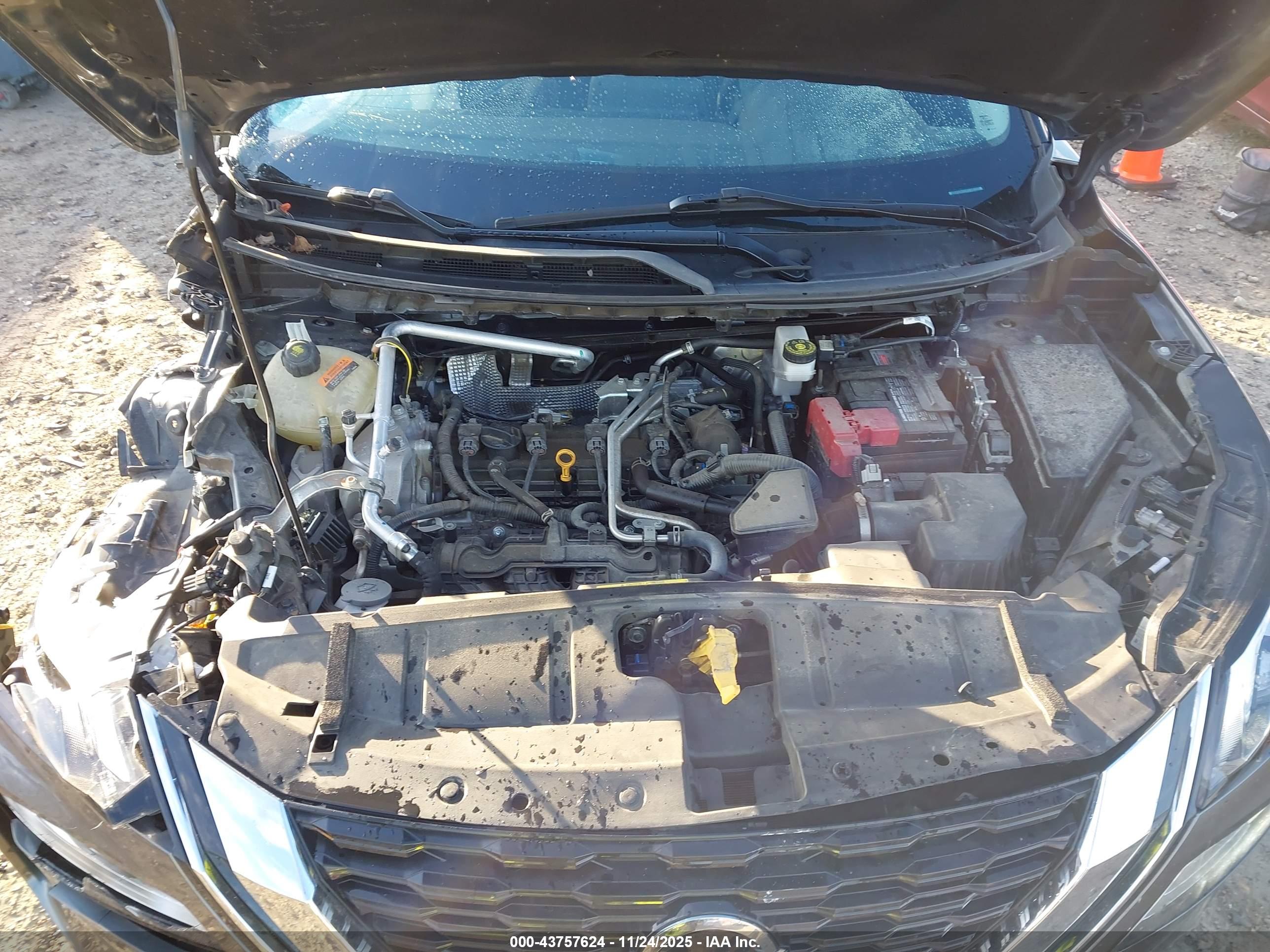 NISSAN ROGUE image 10