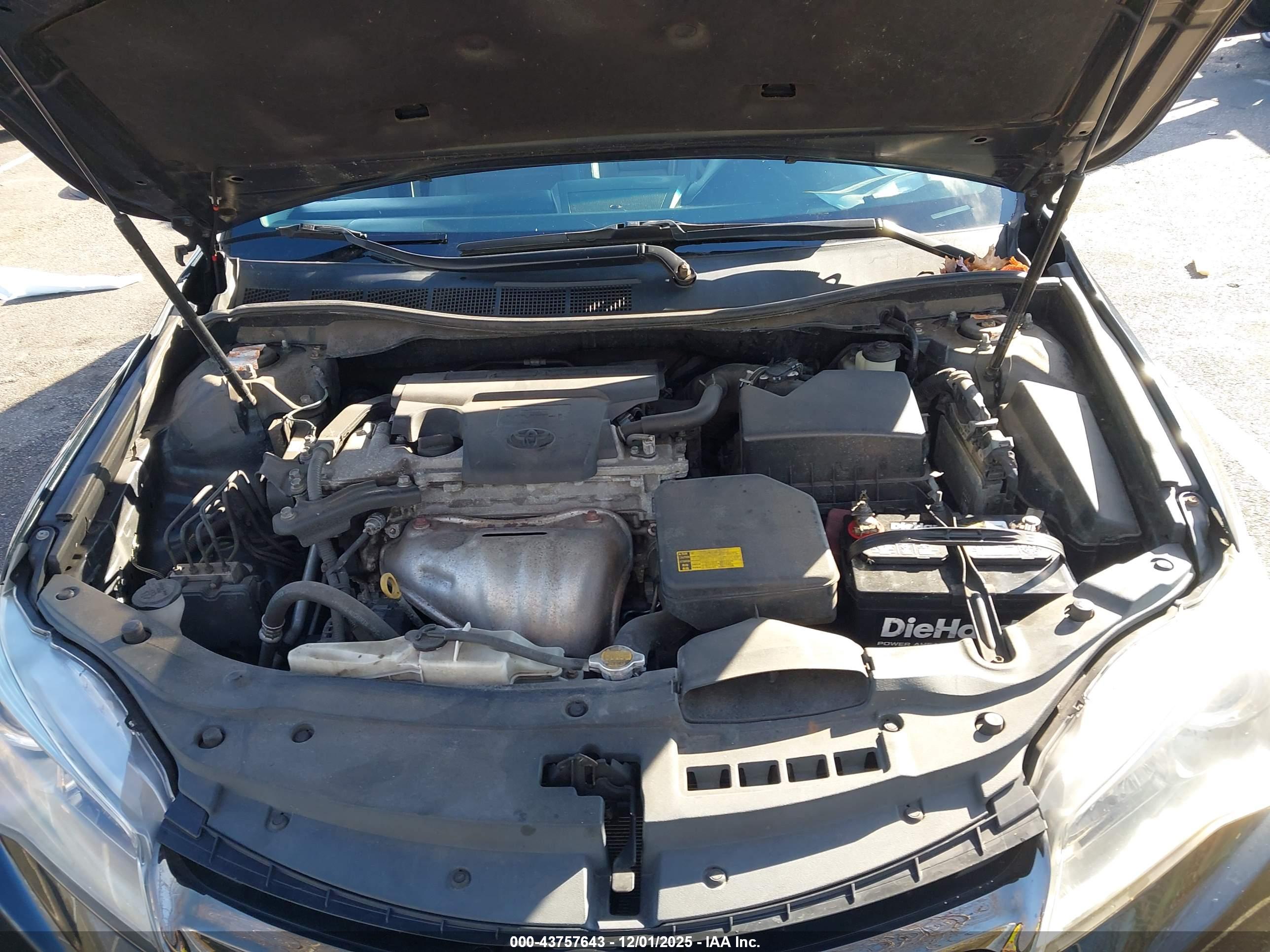 TOYOTA CAMRY image 10