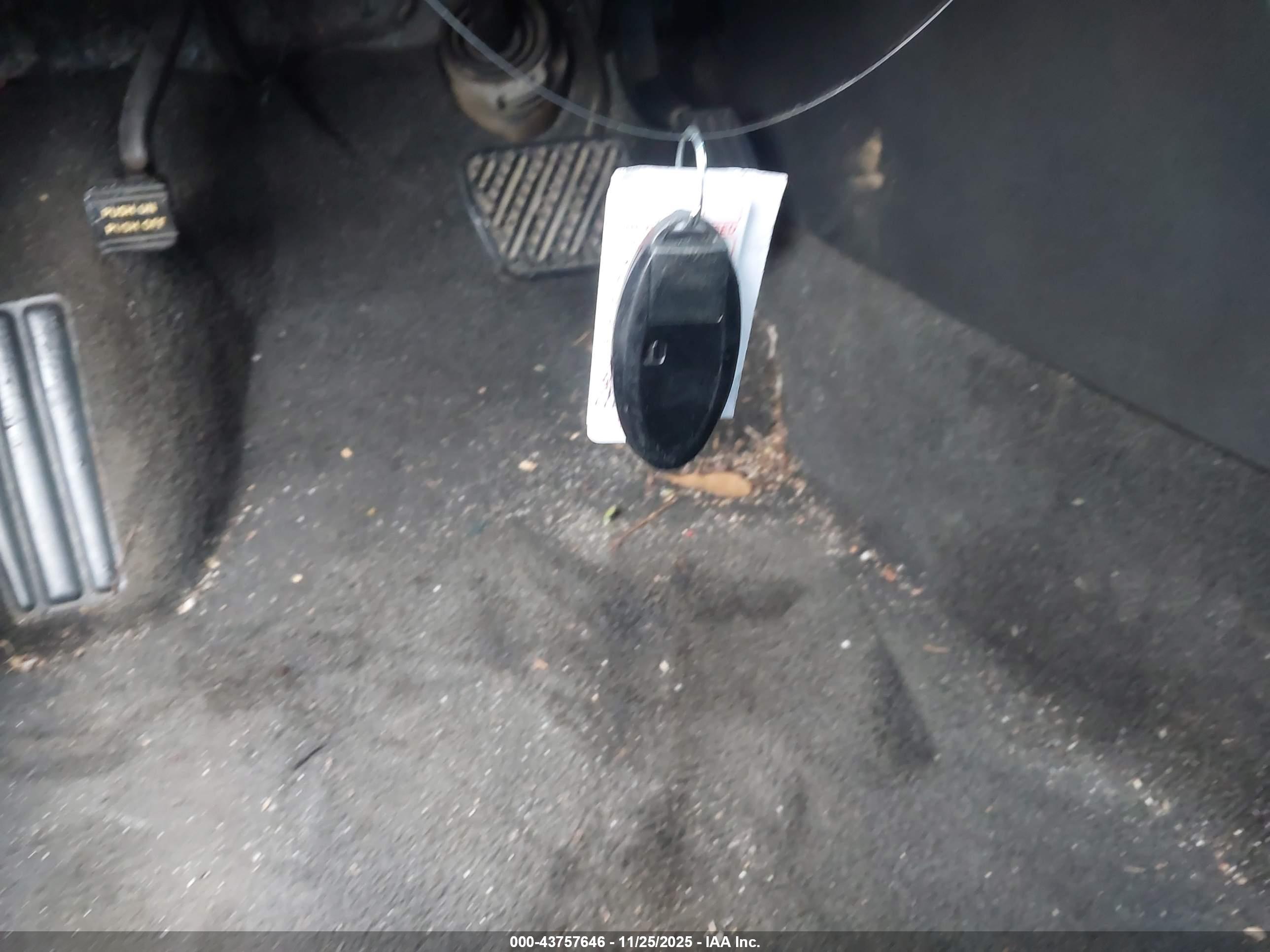 NISSAN ALTIMA image 11