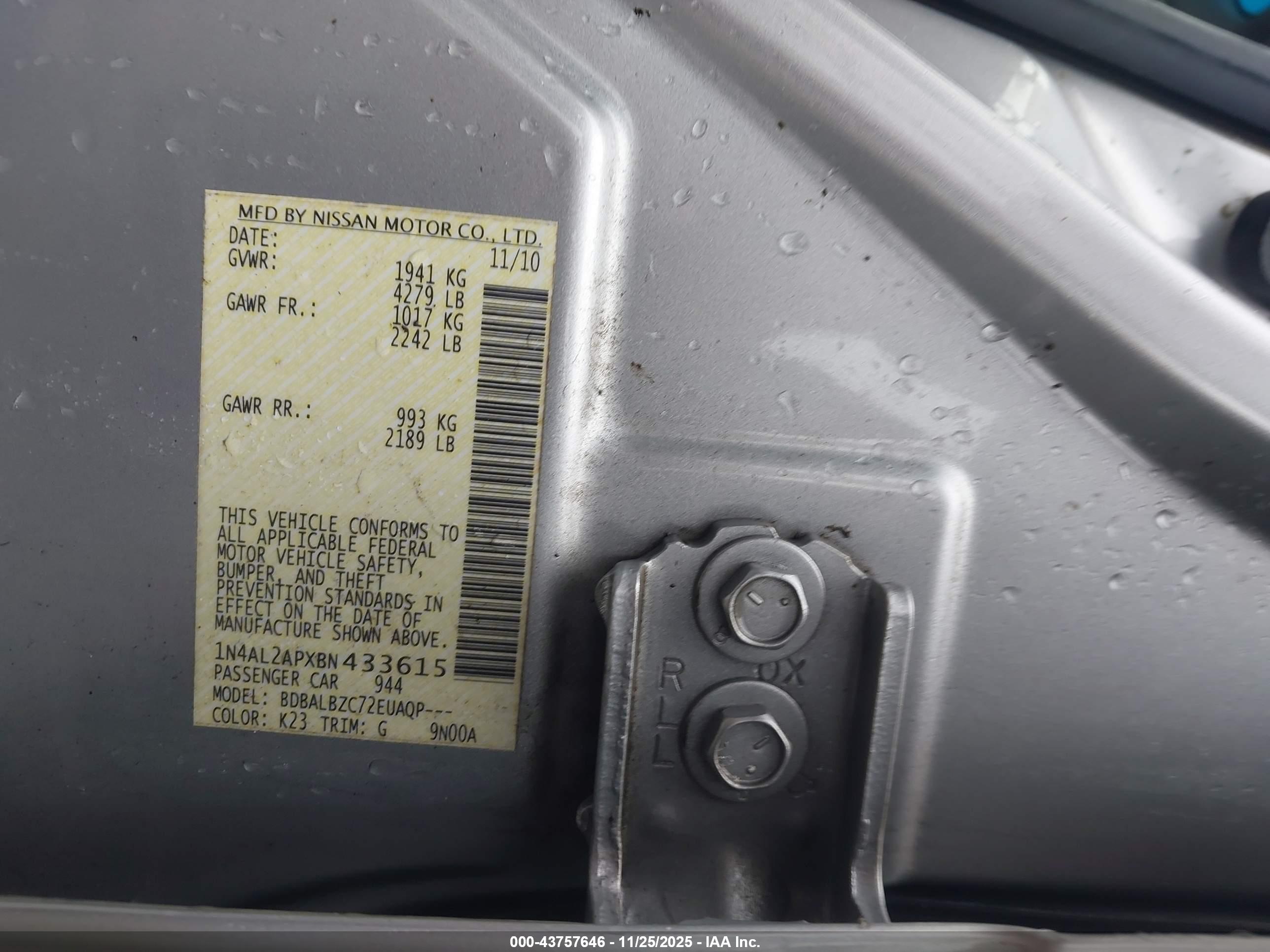 NISSAN ALTIMA image 9