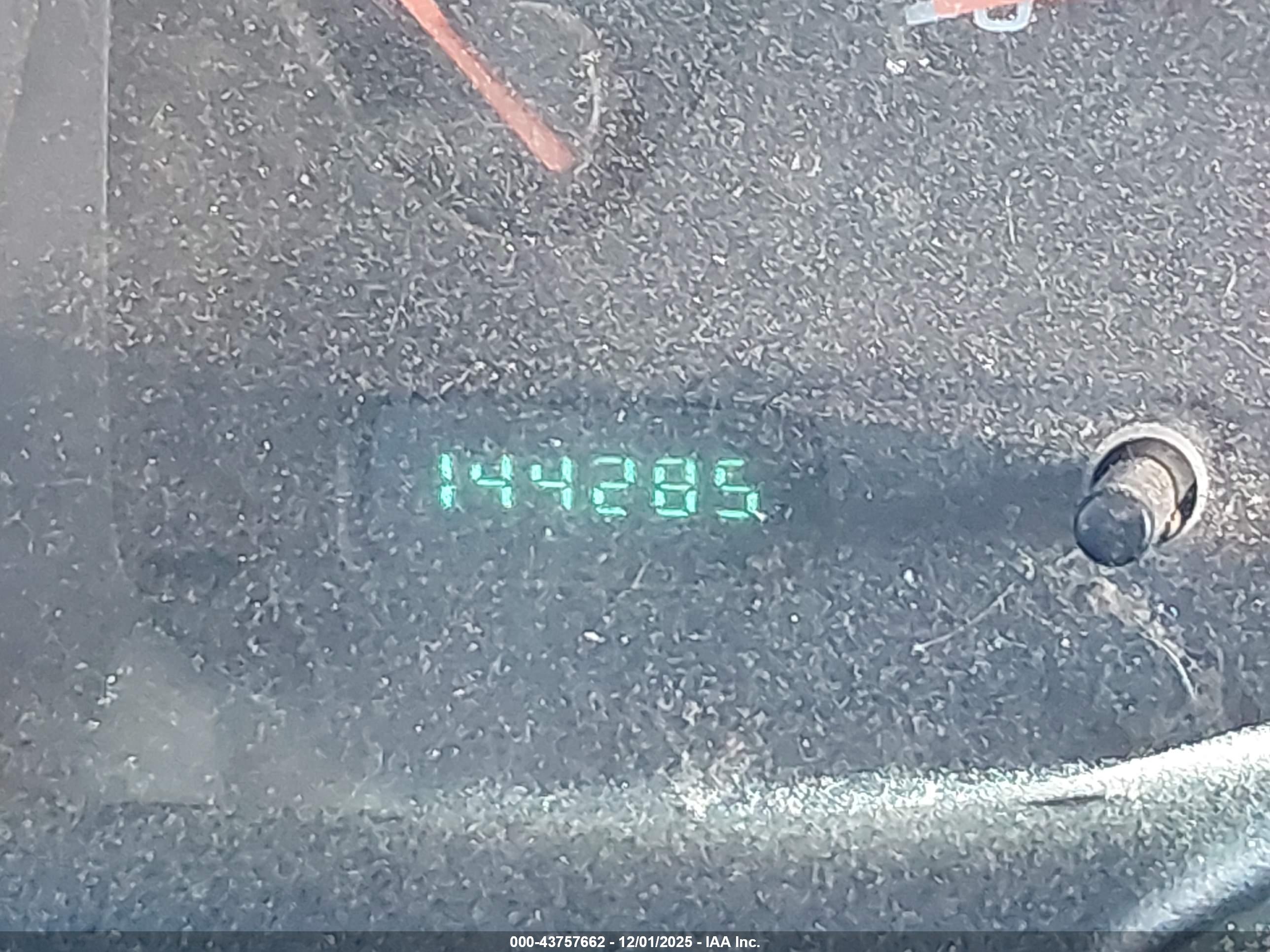 DODGE DAKOTA image 7
