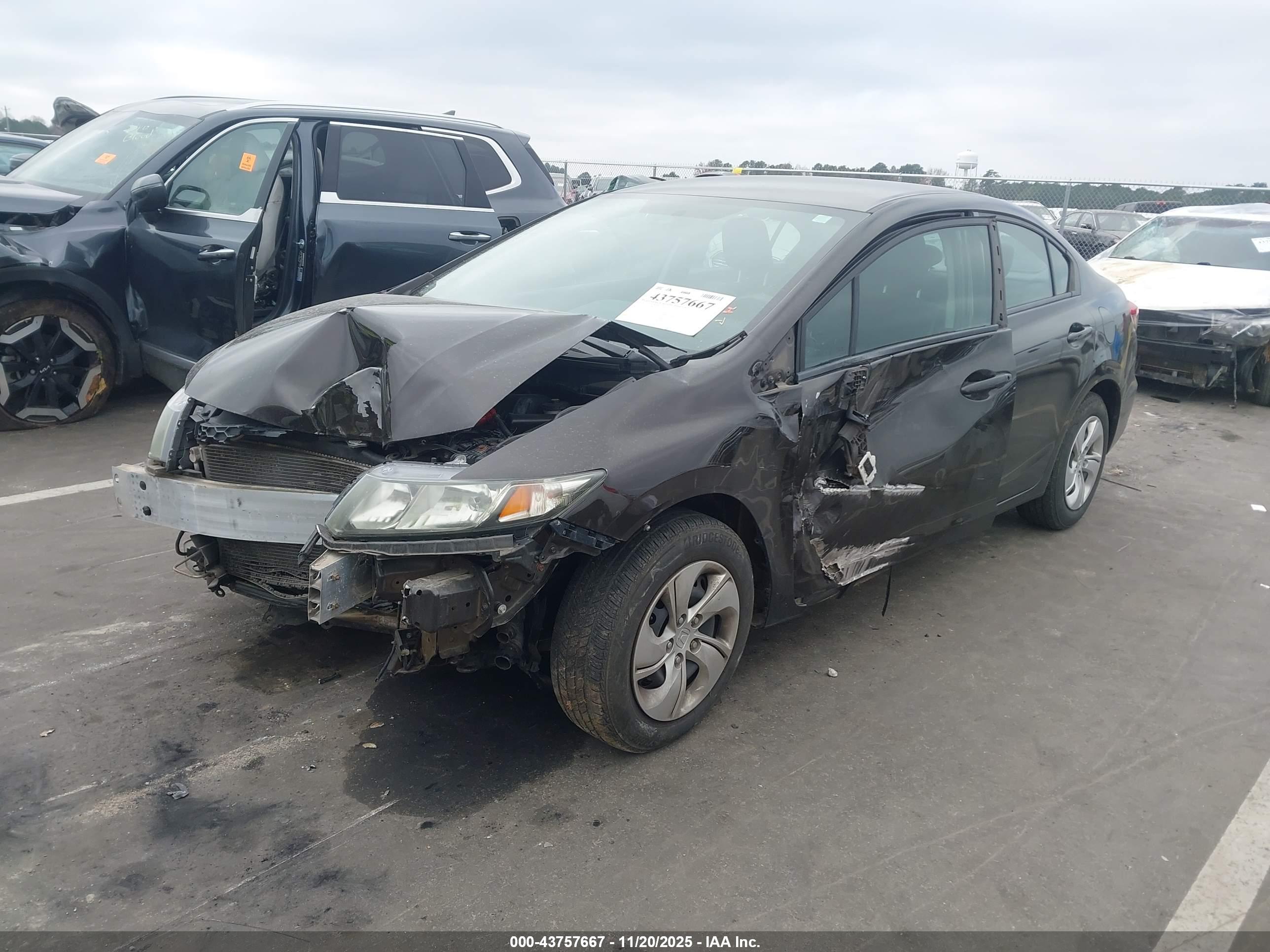 HONDA CIVIC image 2