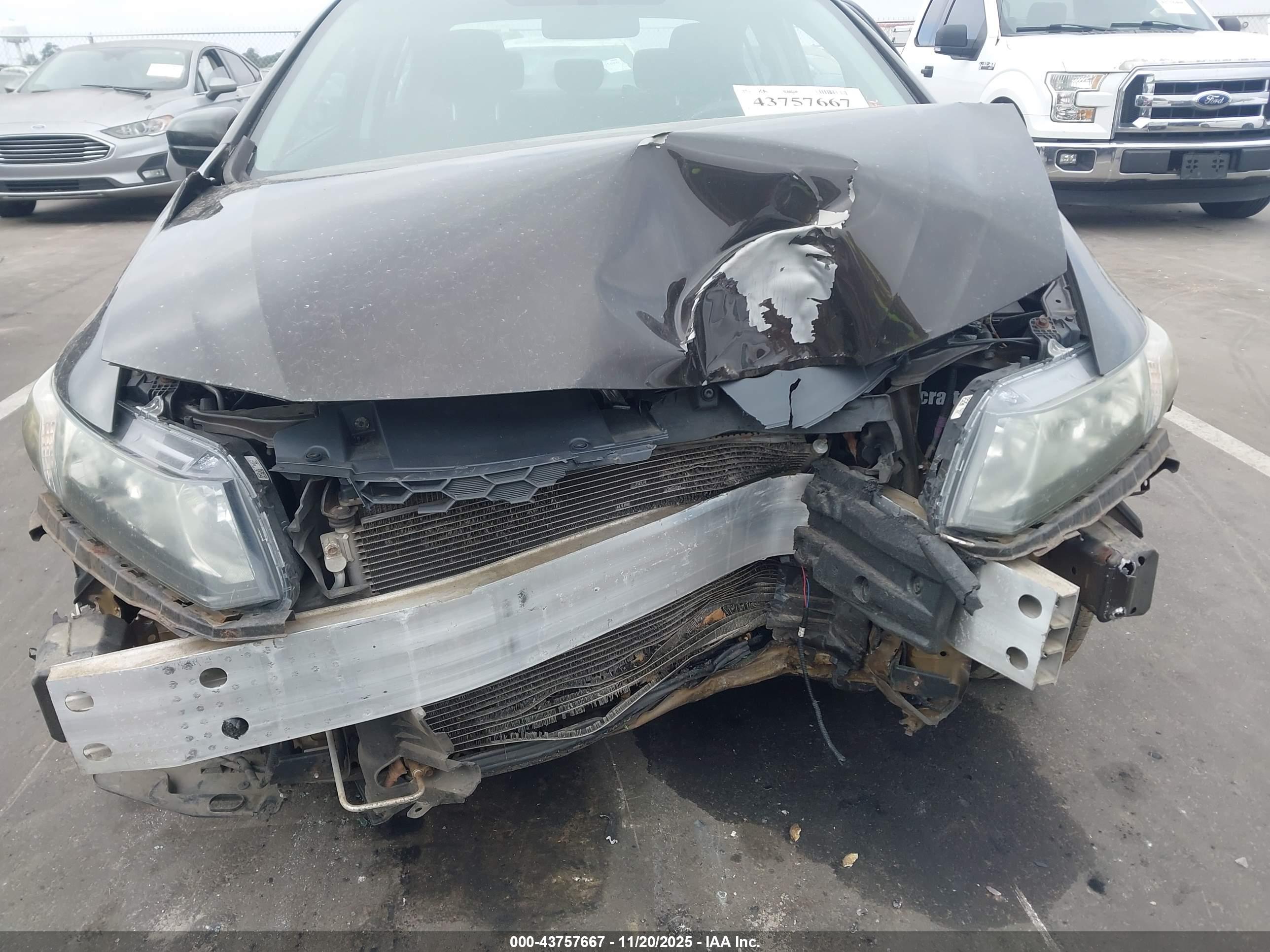 HONDA CIVIC image 6