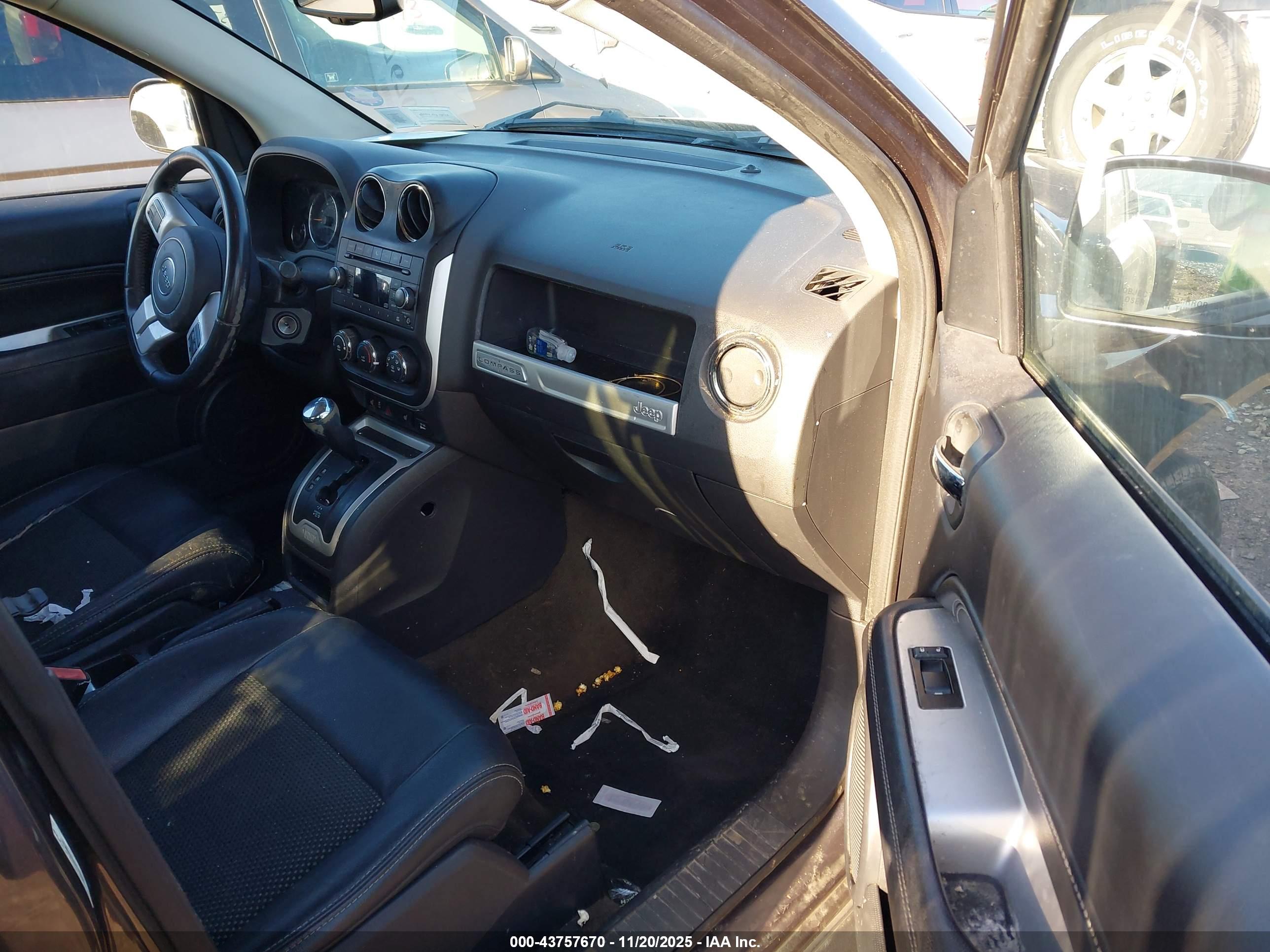 JEEP COMPASS image 5