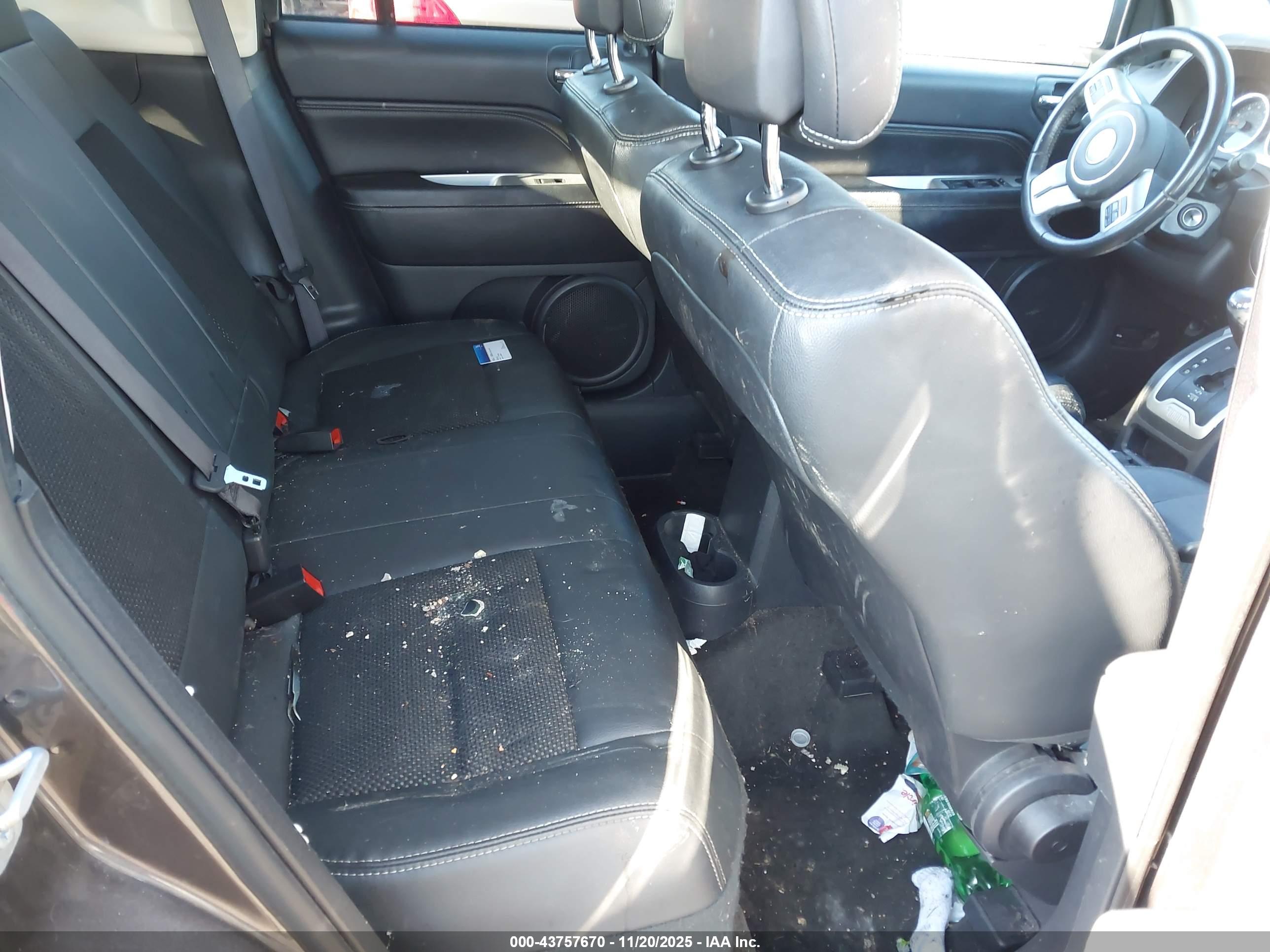 JEEP COMPASS image 8