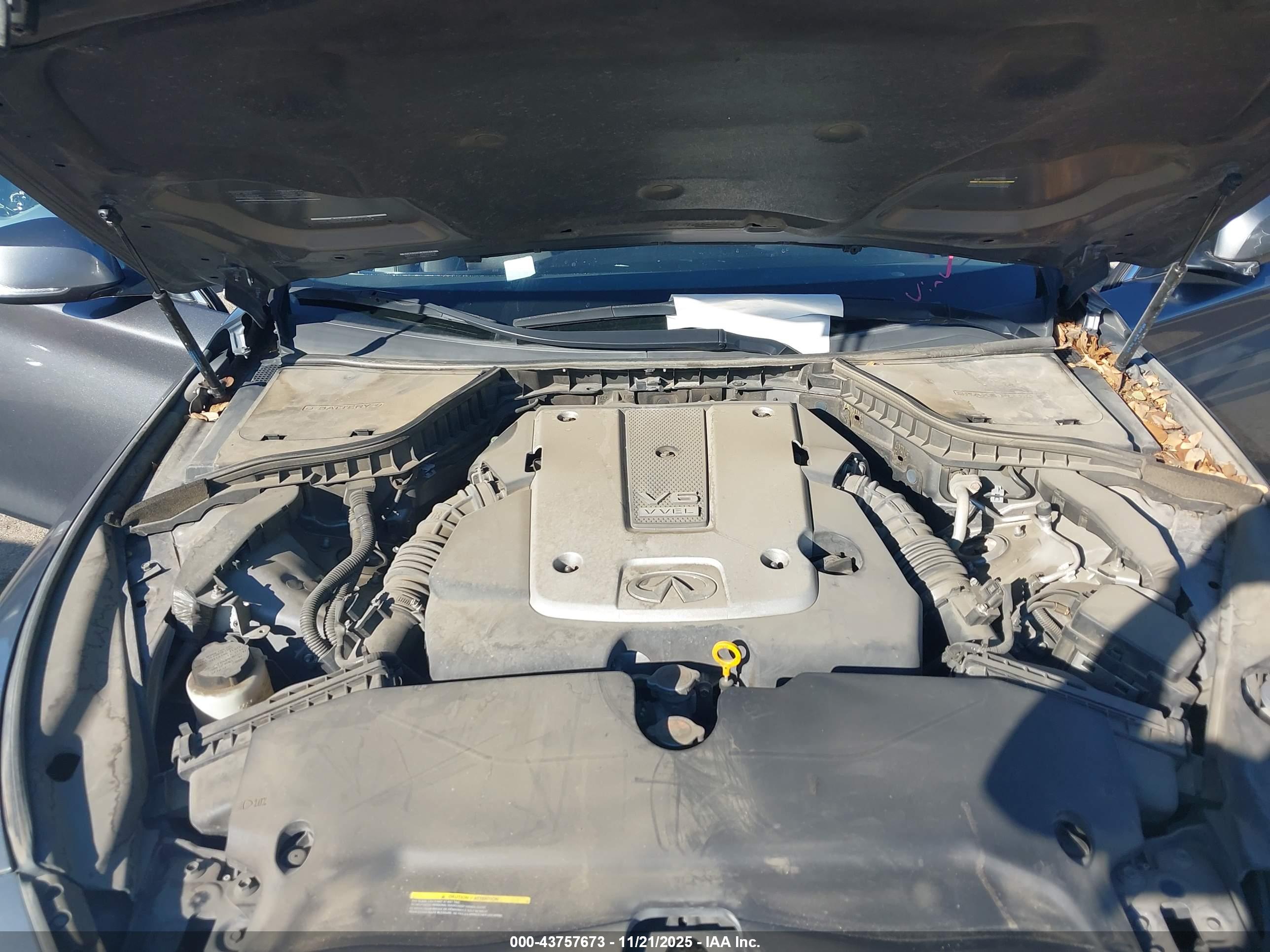 INFINITI Q50 image 10