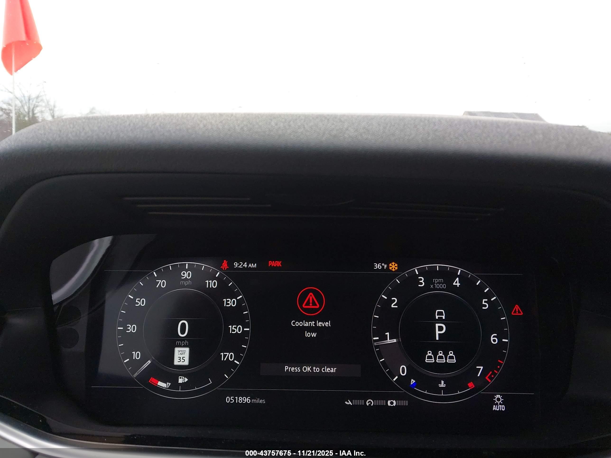 LAND ROVER image 7