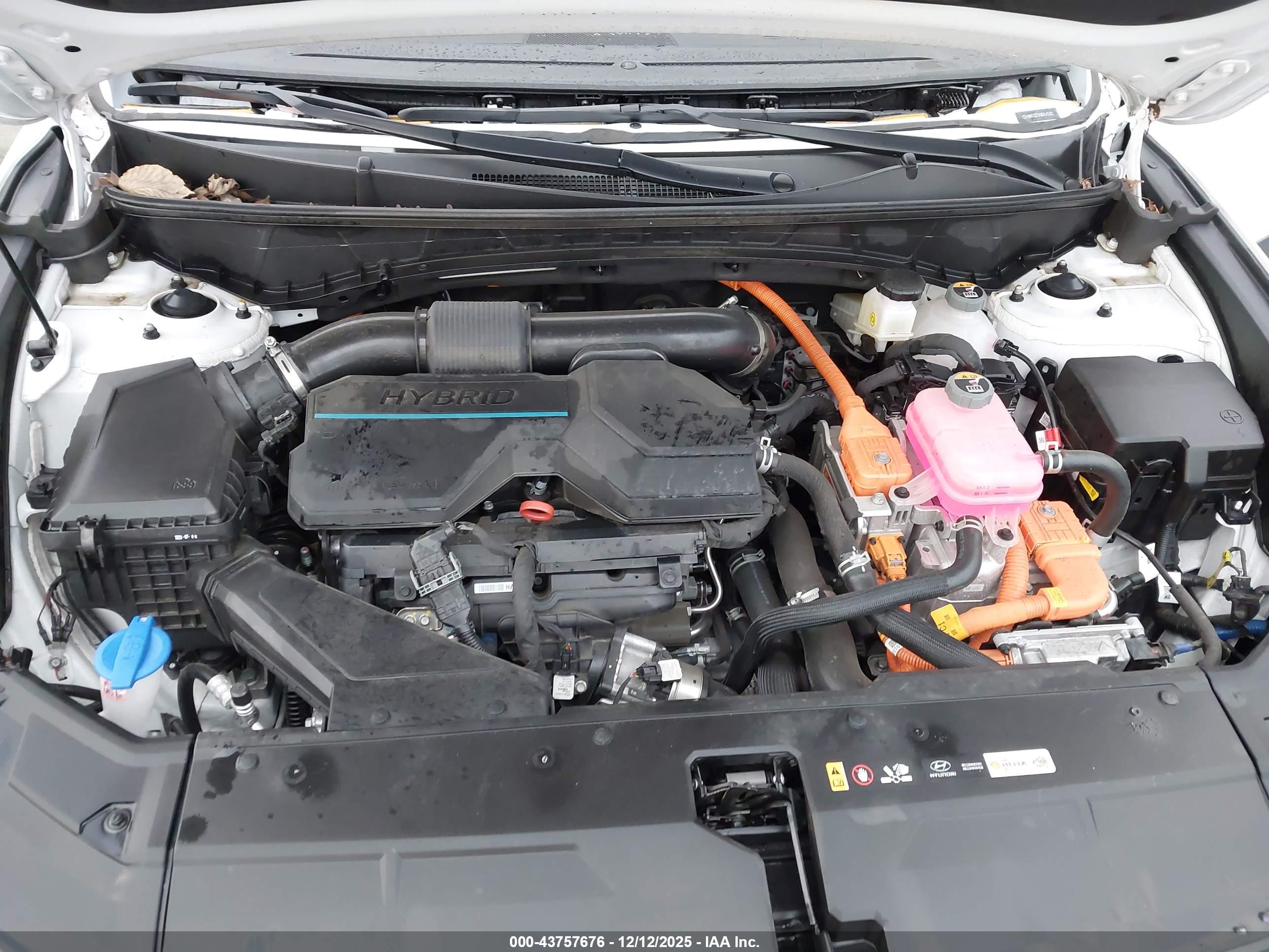 HYUNDAI TUCSON image 10