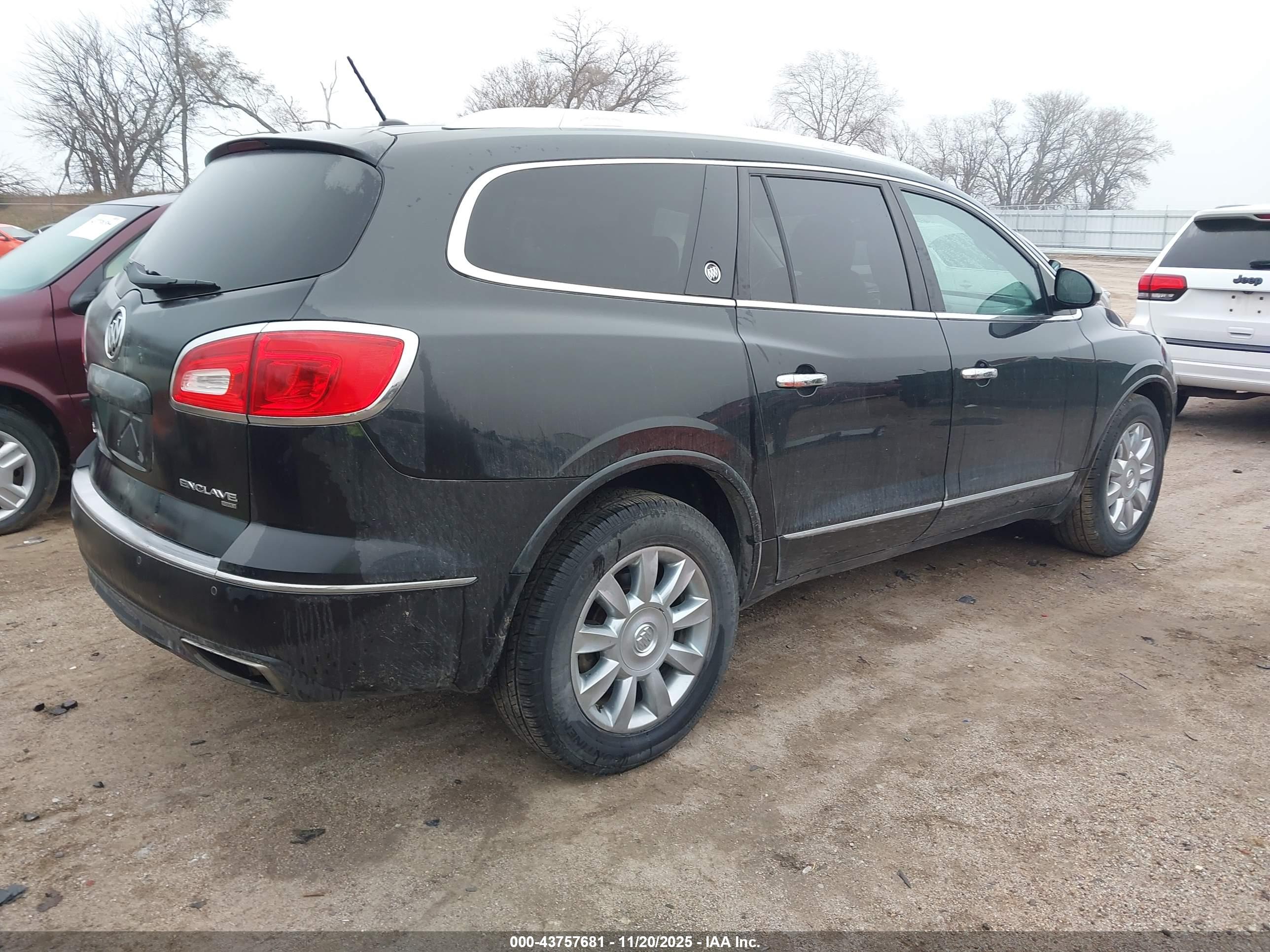 BUICK ENCLAVE image 4
