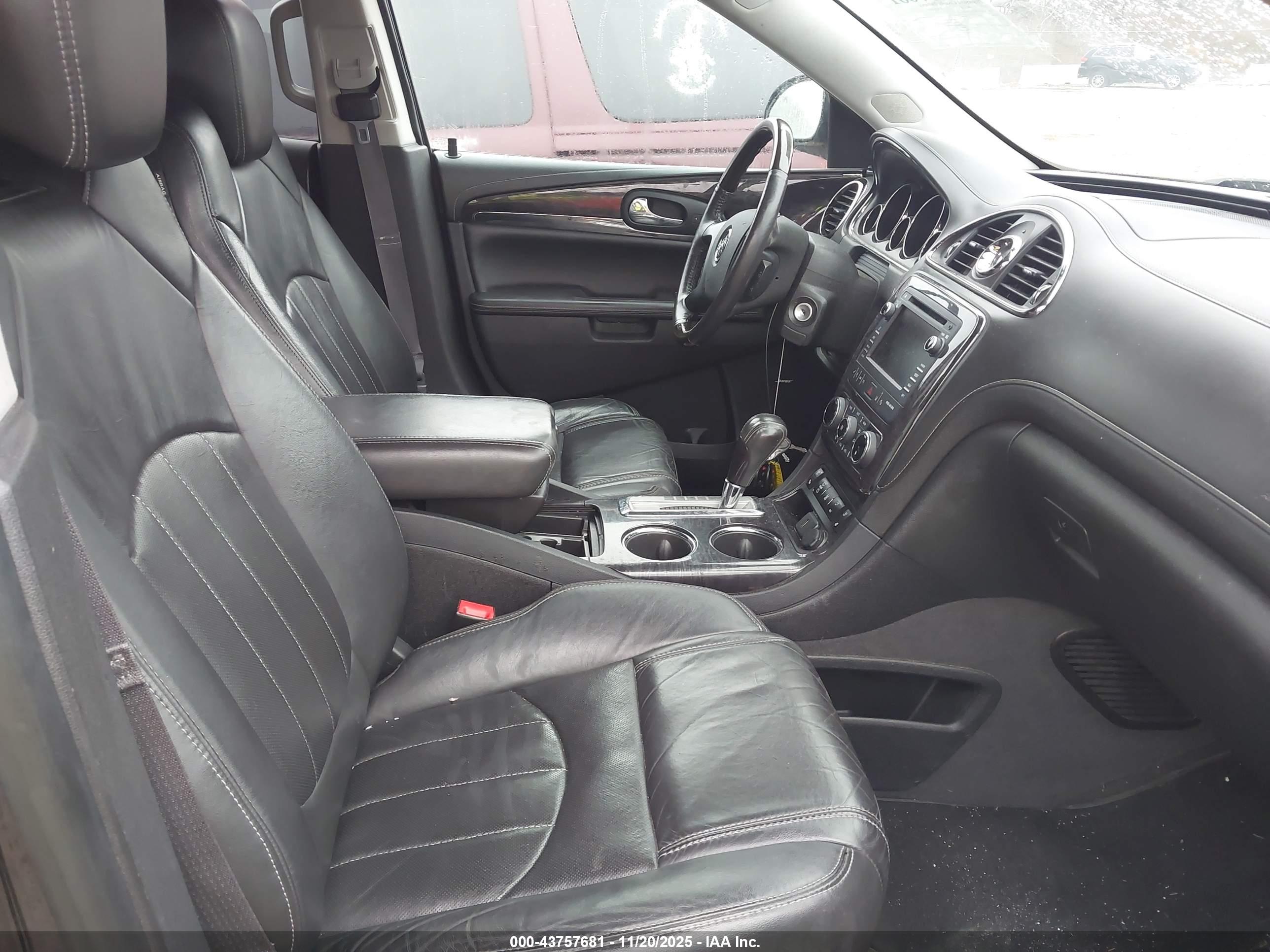 BUICK ENCLAVE image 5