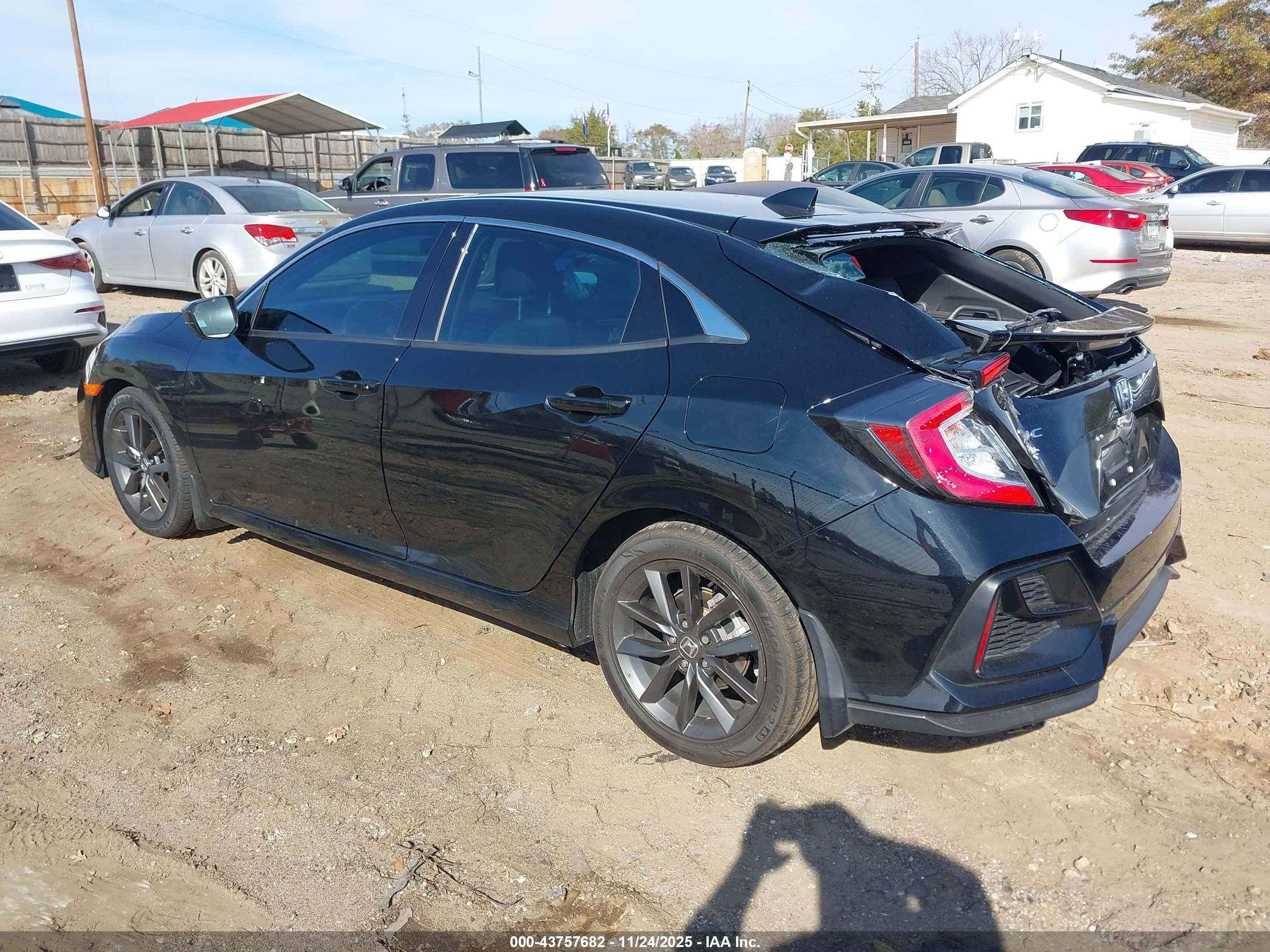 HONDA CIVIC image 3