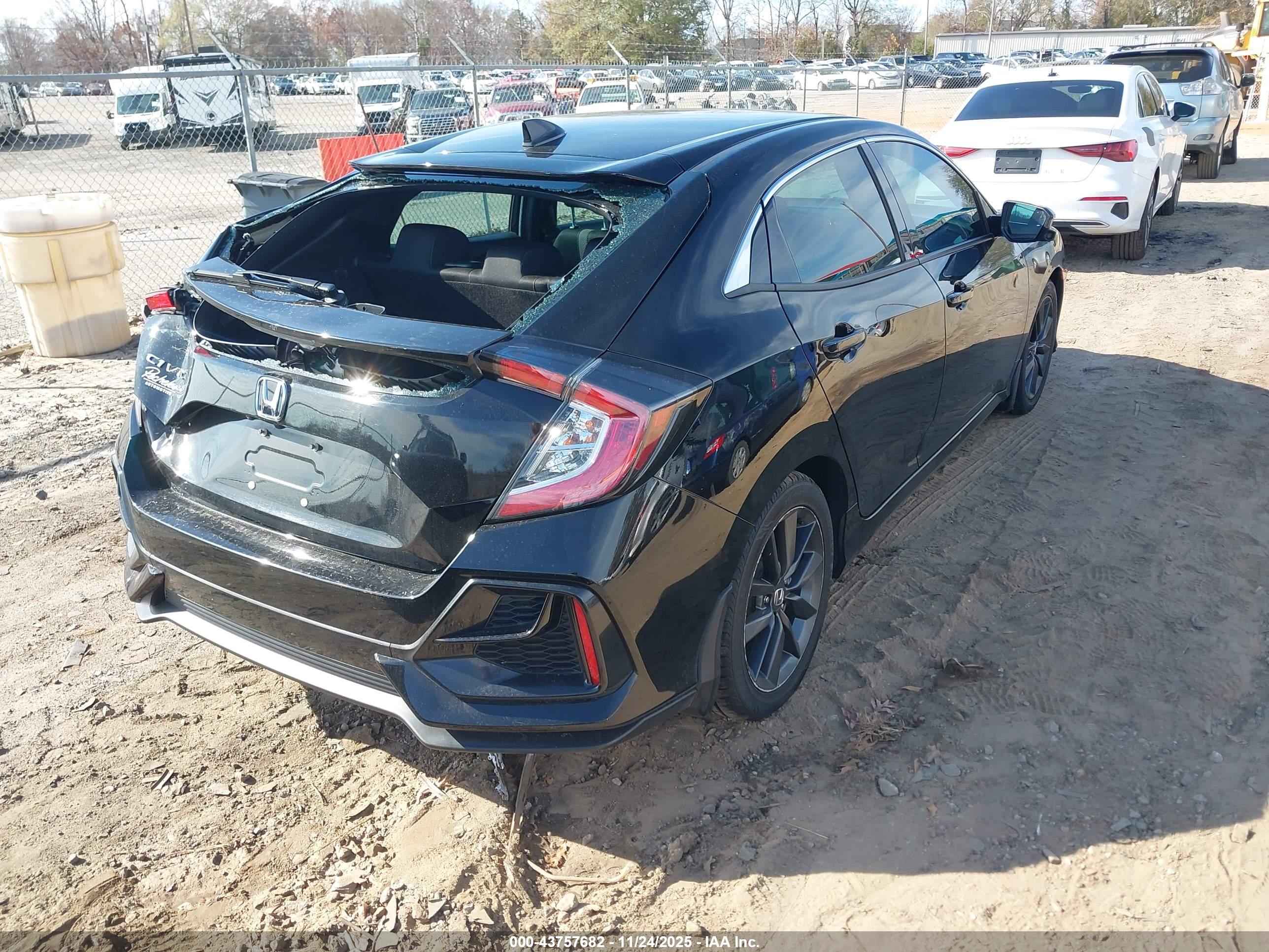 HONDA CIVIC image 4