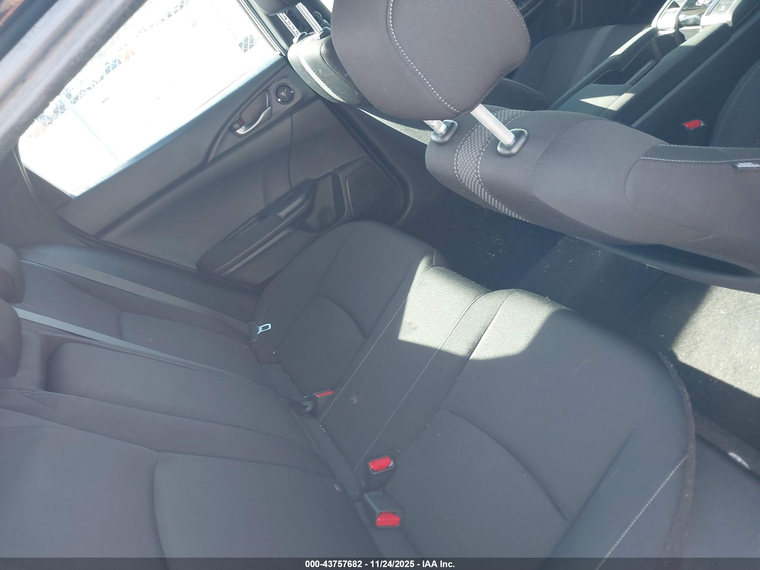 HONDA CIVIC image 8