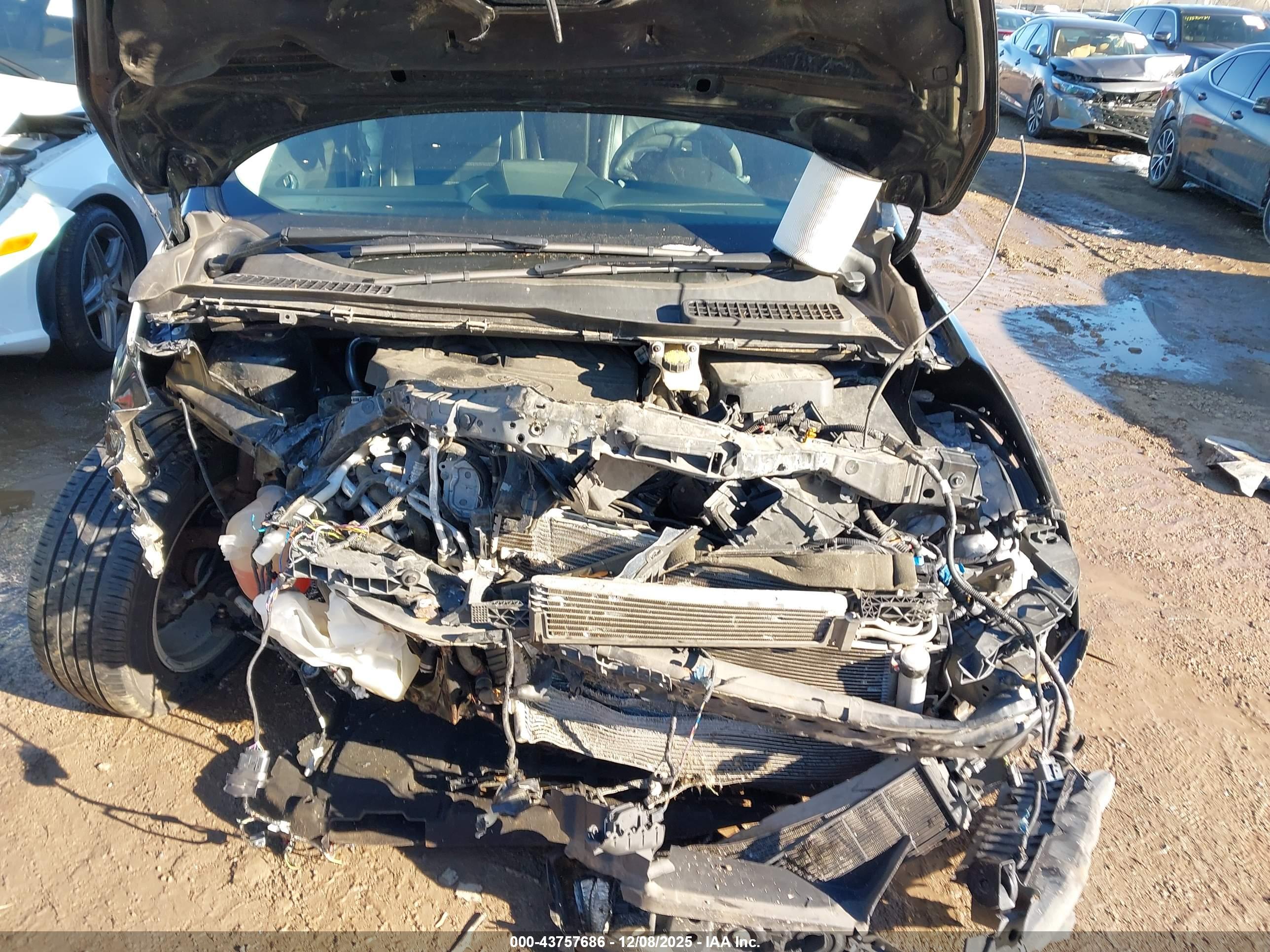 FORD ESCAPE image 10