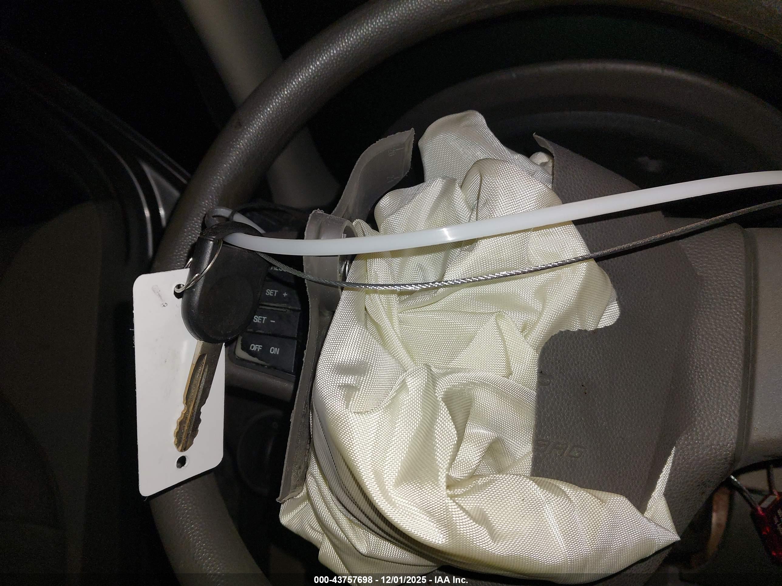 FORD FOCUS image 11