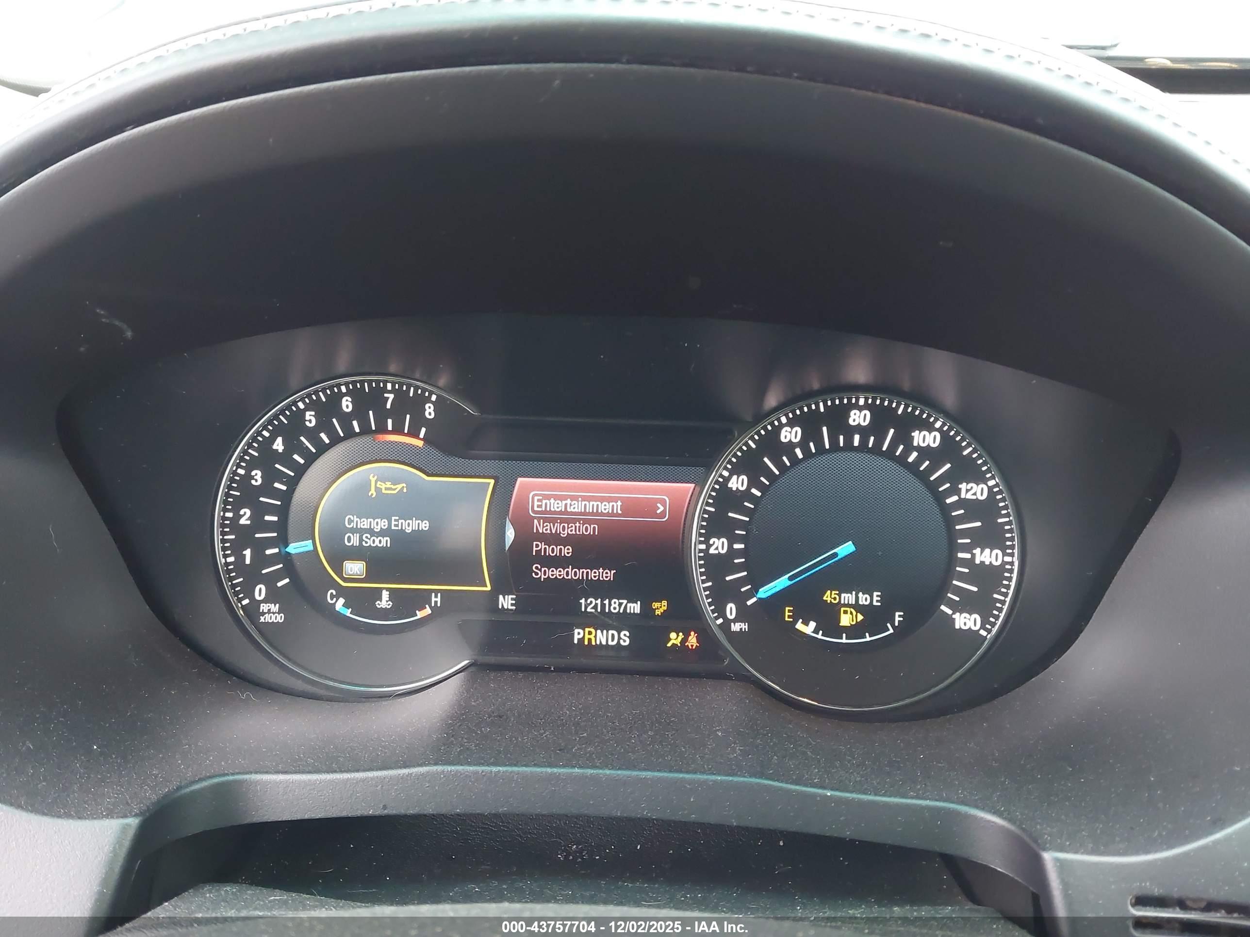 FORD EXPLORER image 7
