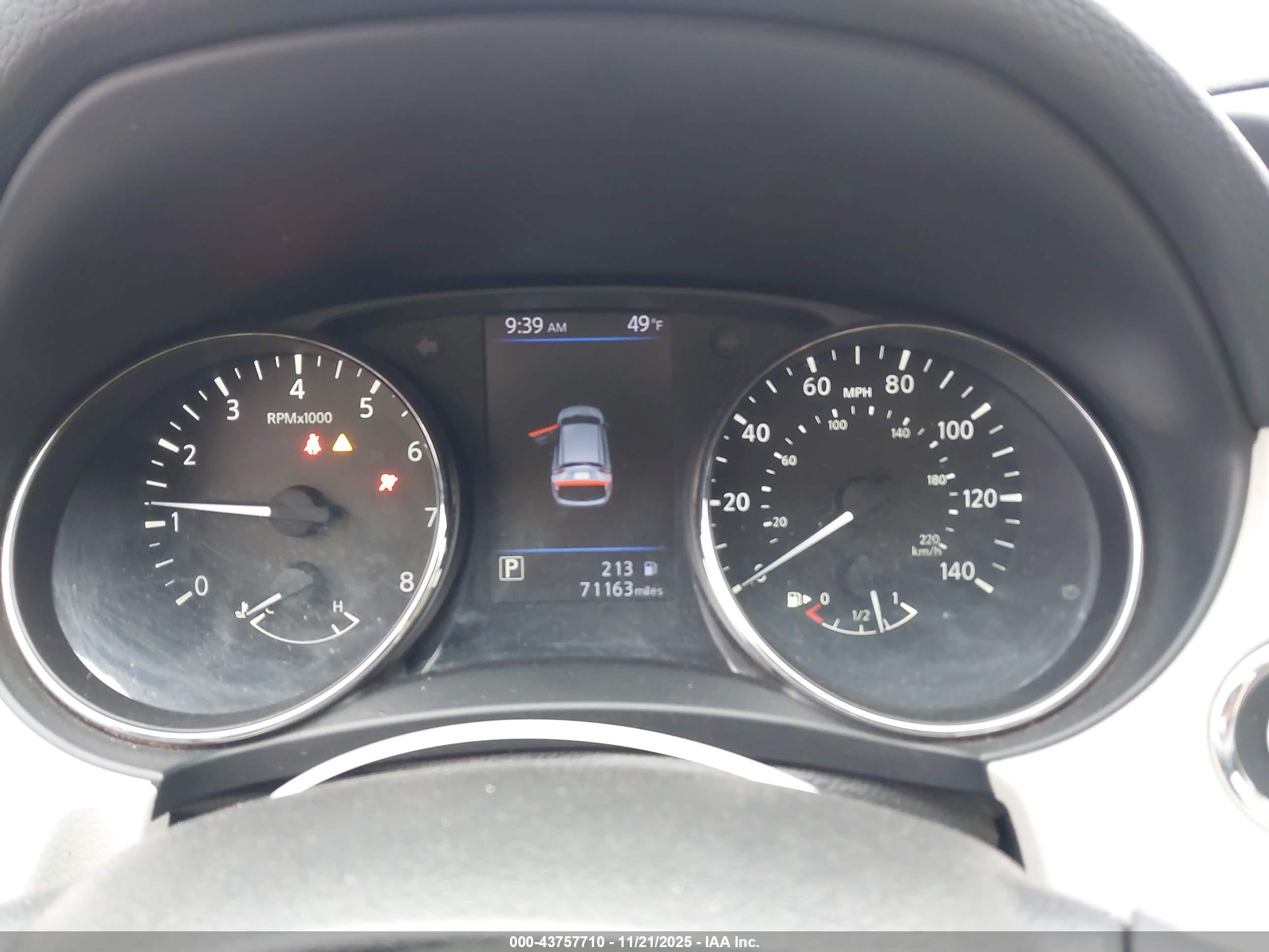 NISSAN ROGUE image 7