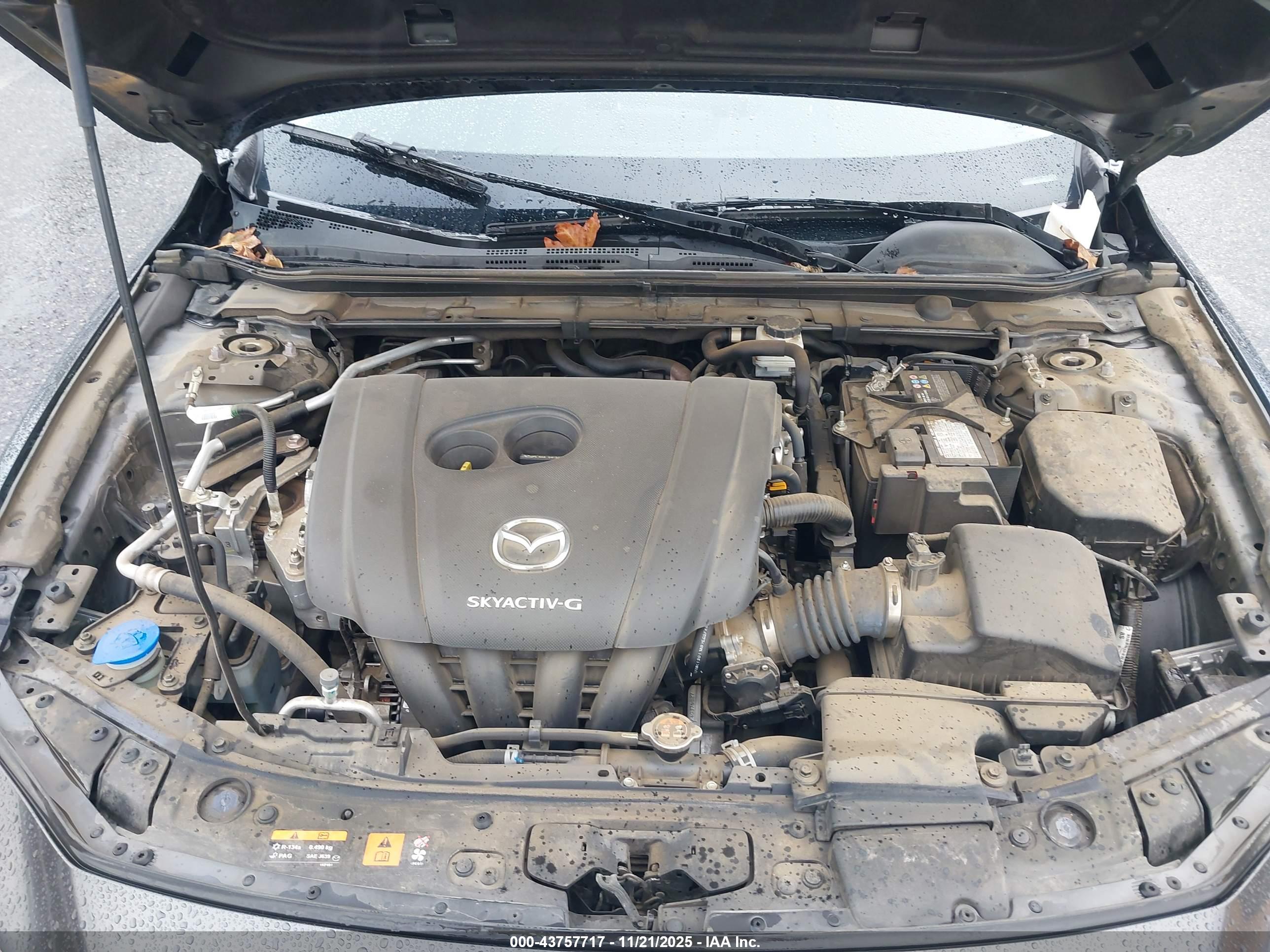 MAZDA MAZDA3 image 10