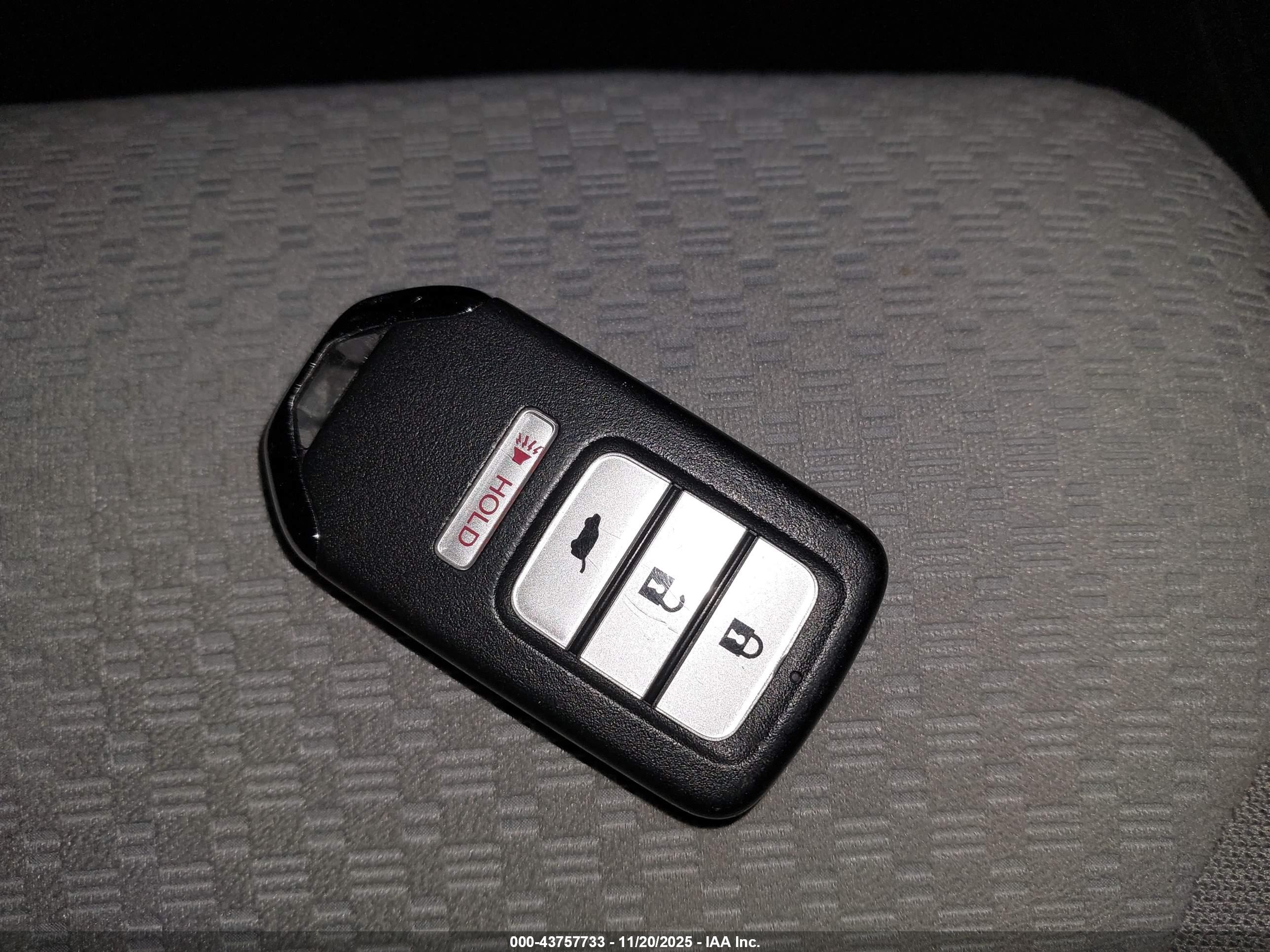 HONDA CR-V image 11