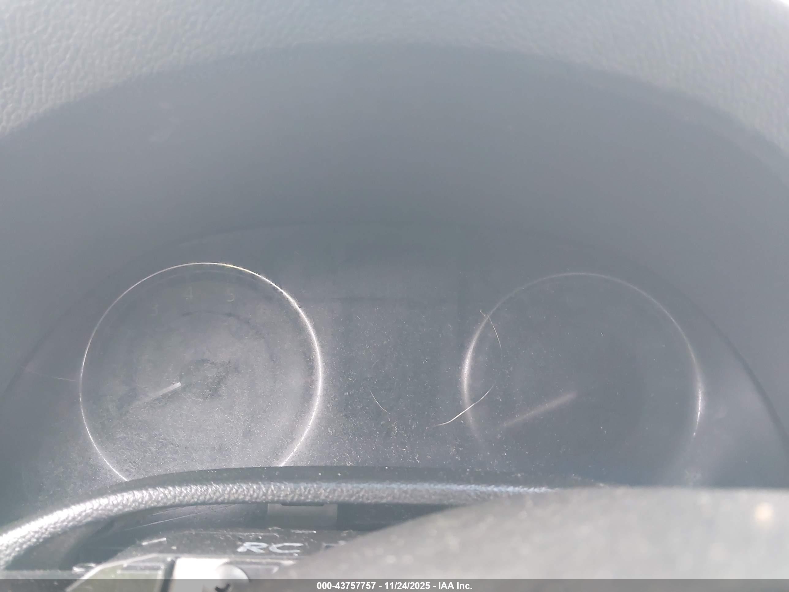 INFINITI G37 image 7