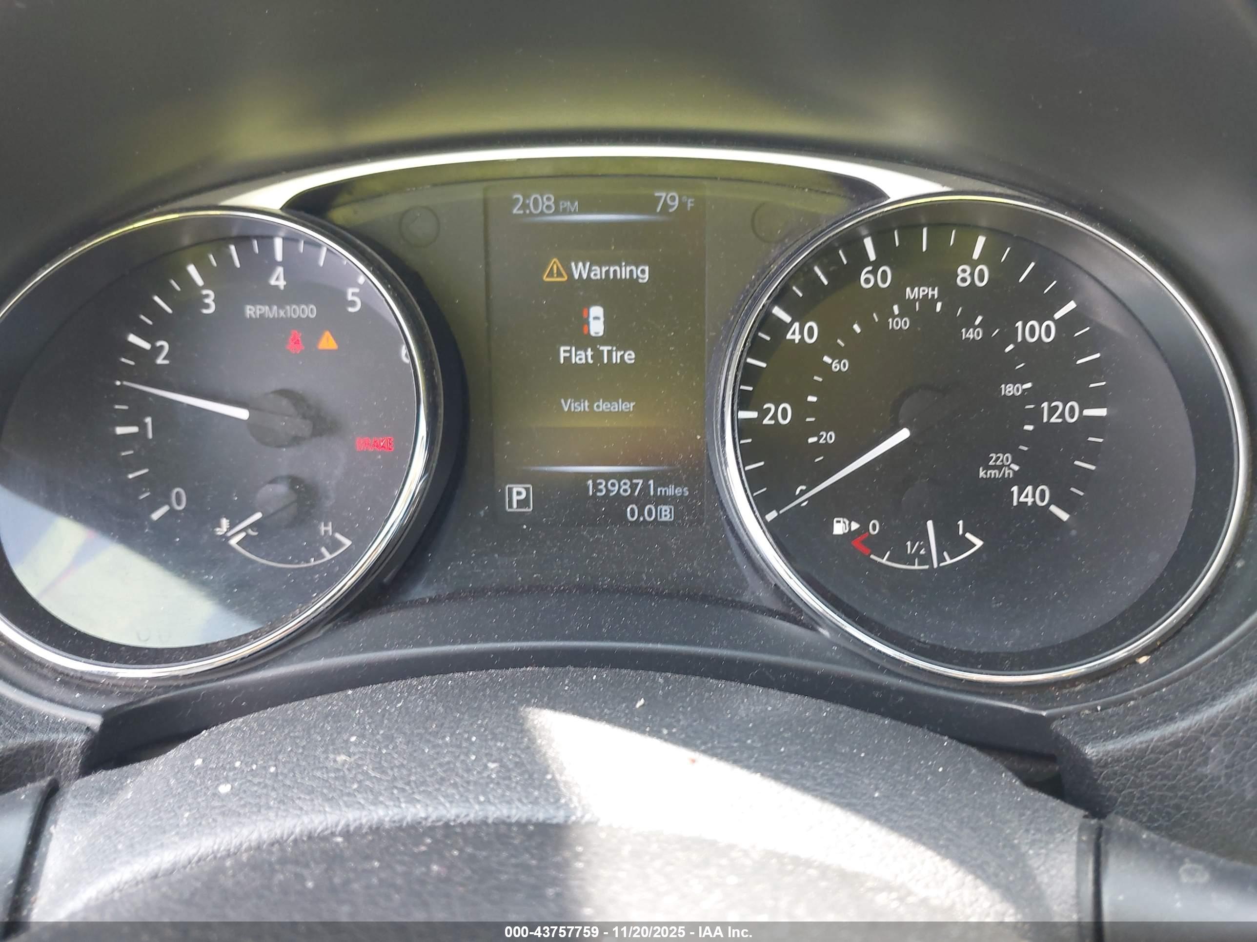 NISSAN ROGUE image 7