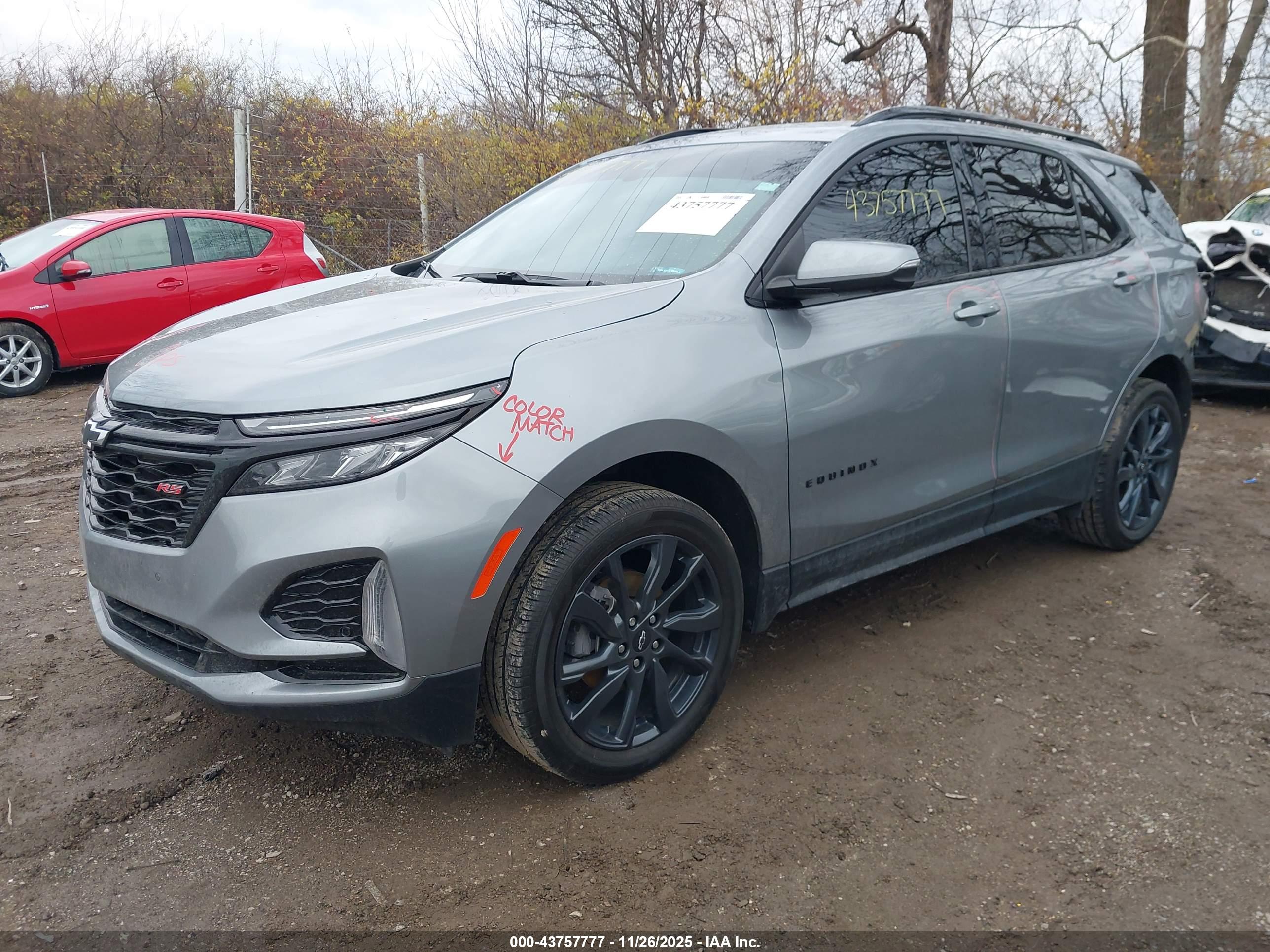 CHEVROLET EQUINOX image 2