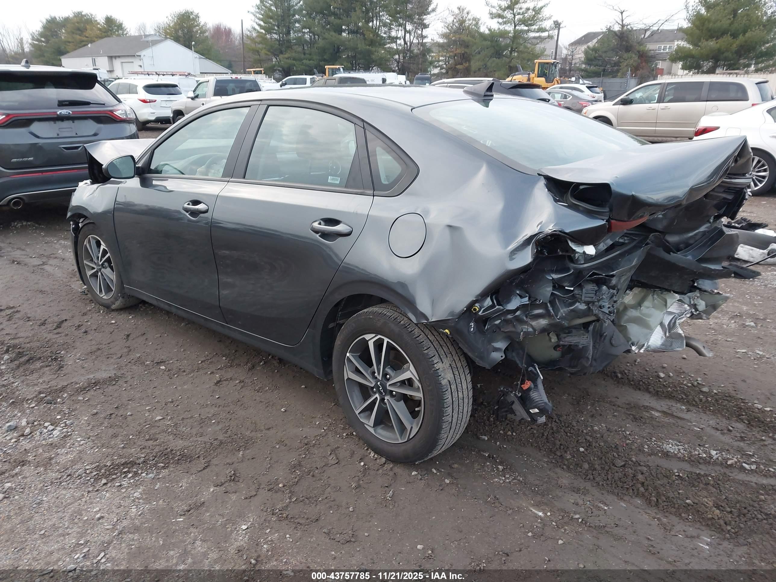 KIA FORTE image 3