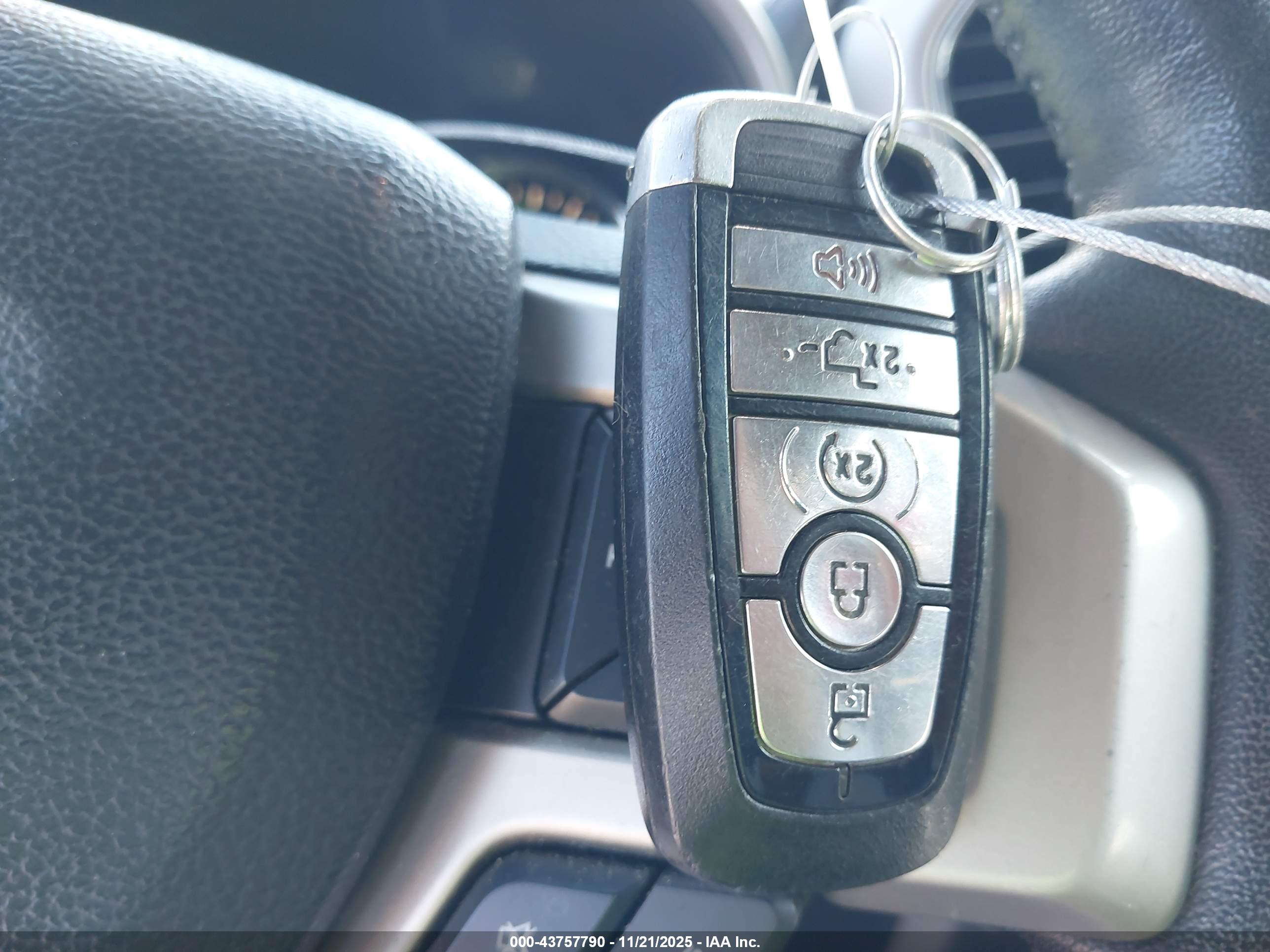 FORD F-150 image 11