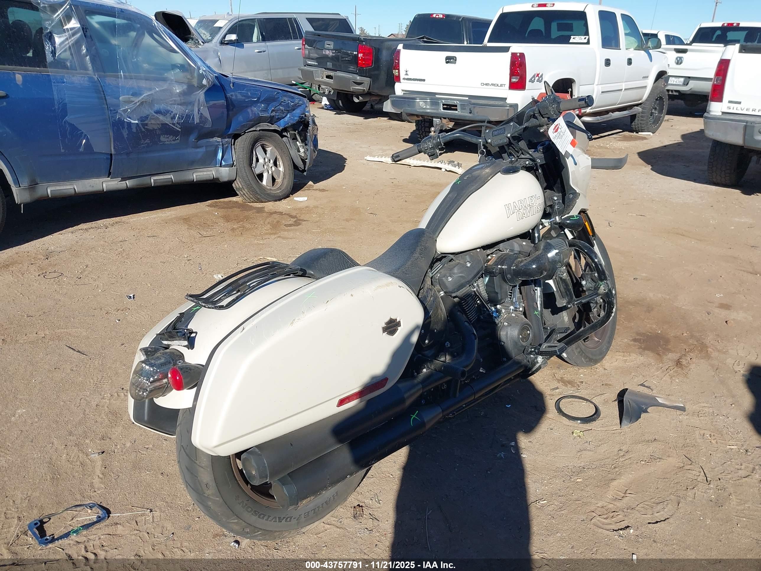 HARLEY-DAVIDSON FXLRST image 4