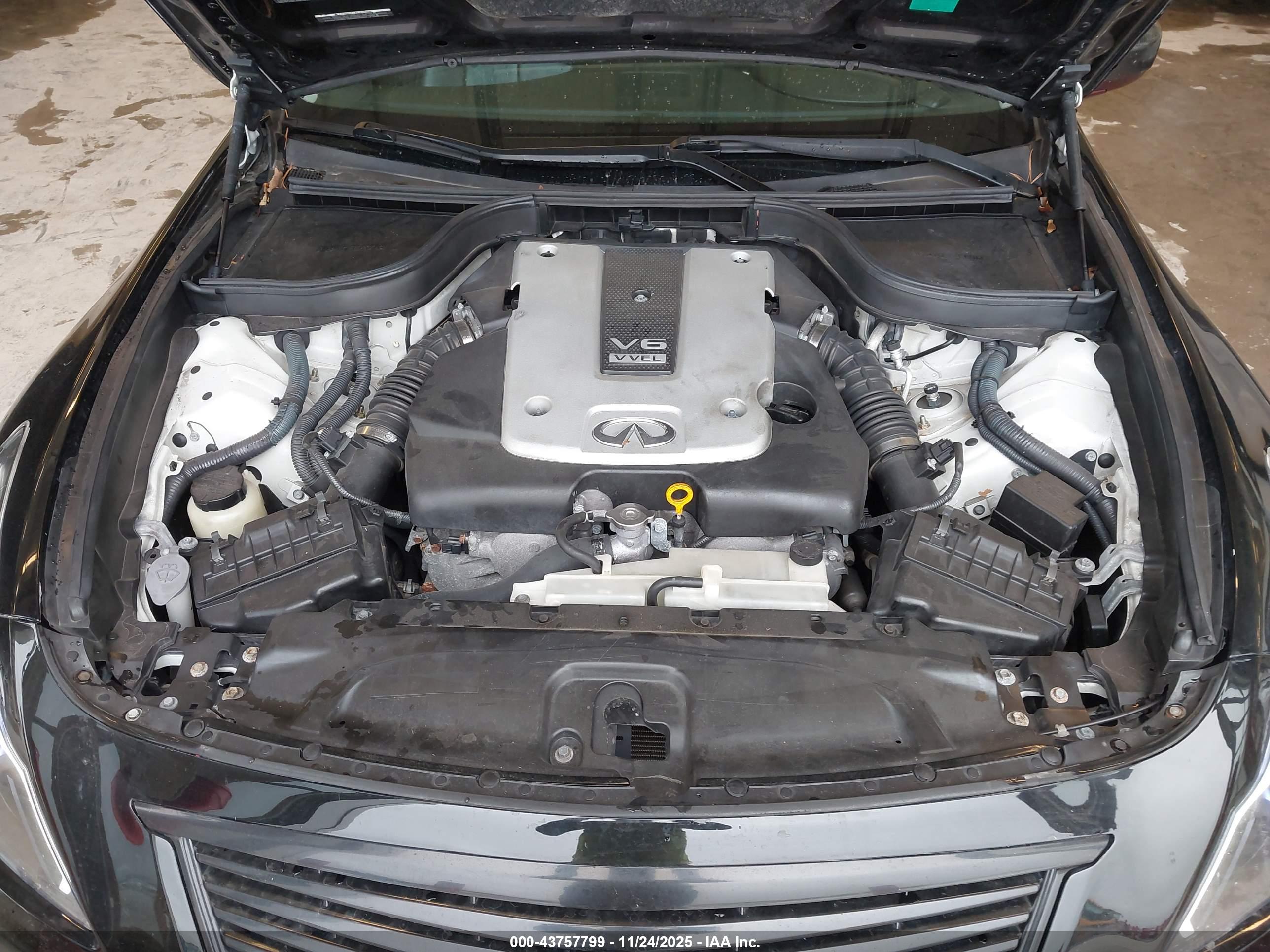 INFINITI G37X image 10