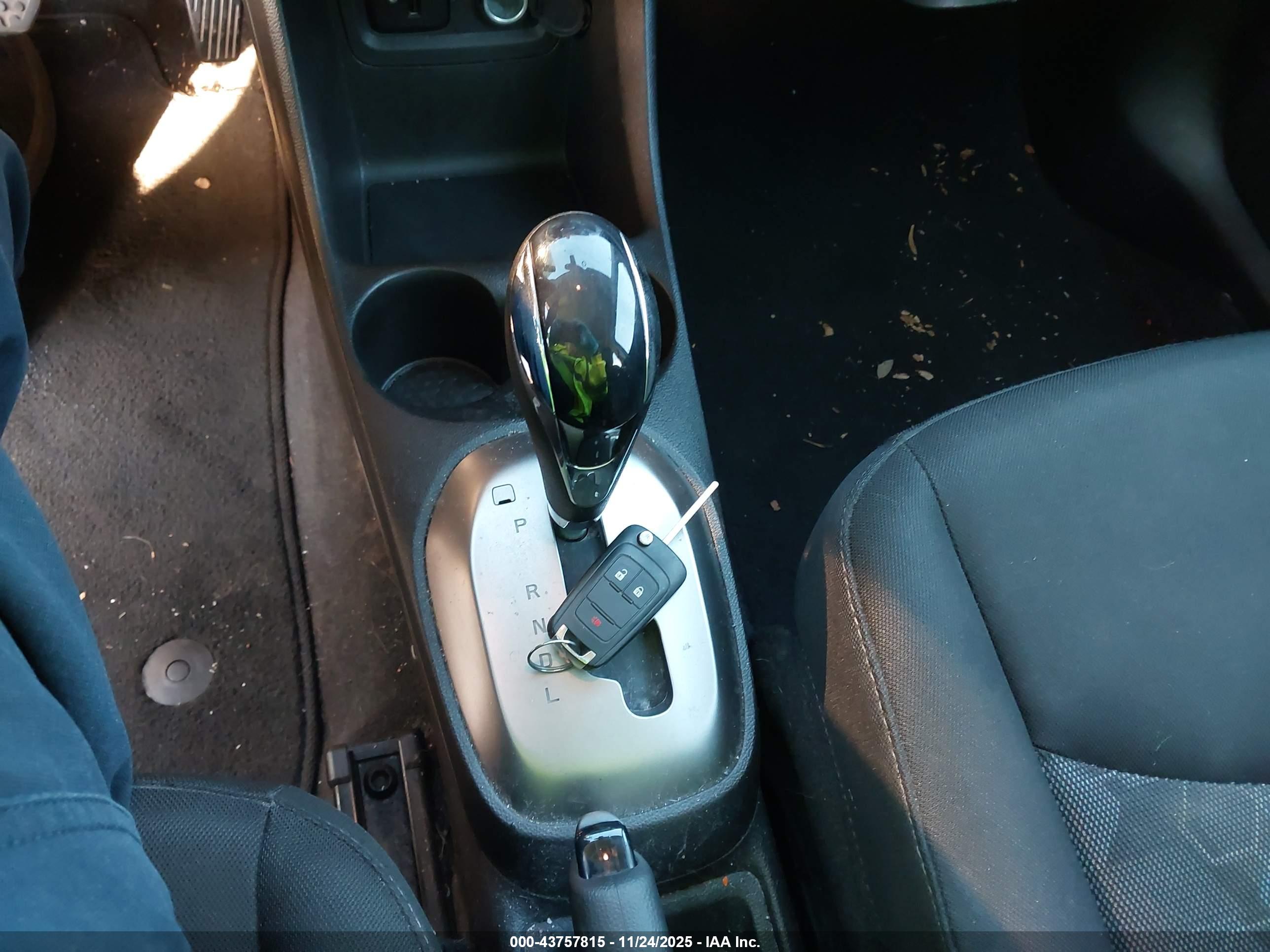 CHEVROLET SPARK image 11