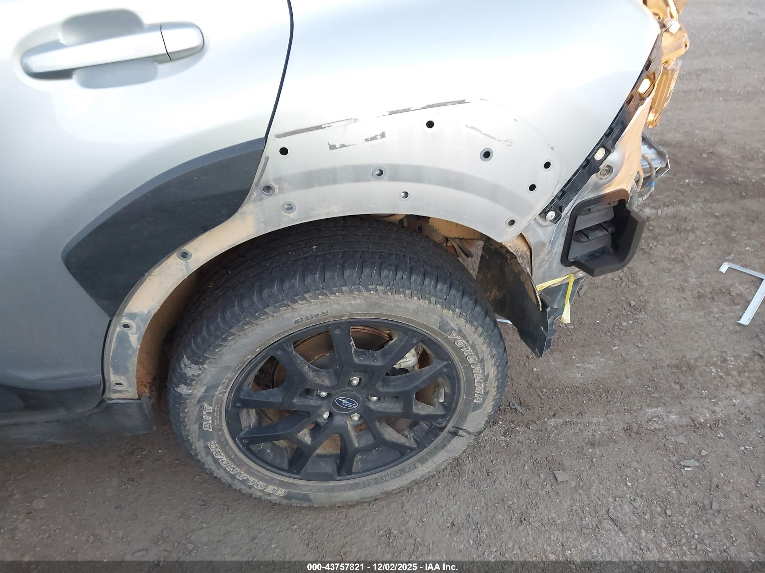 SUBARU CROSSTREK image 6