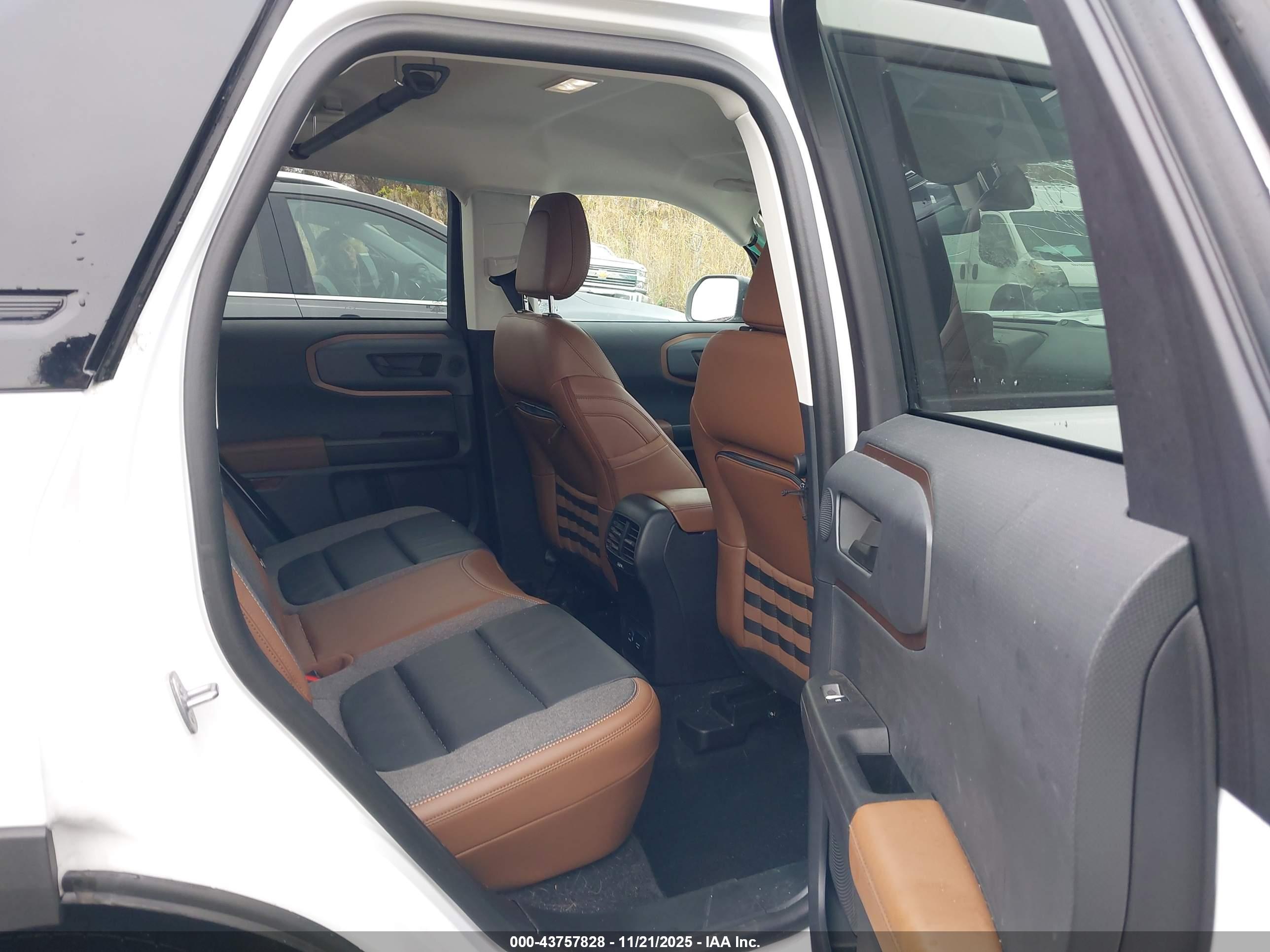 FORD BRONCO image 8