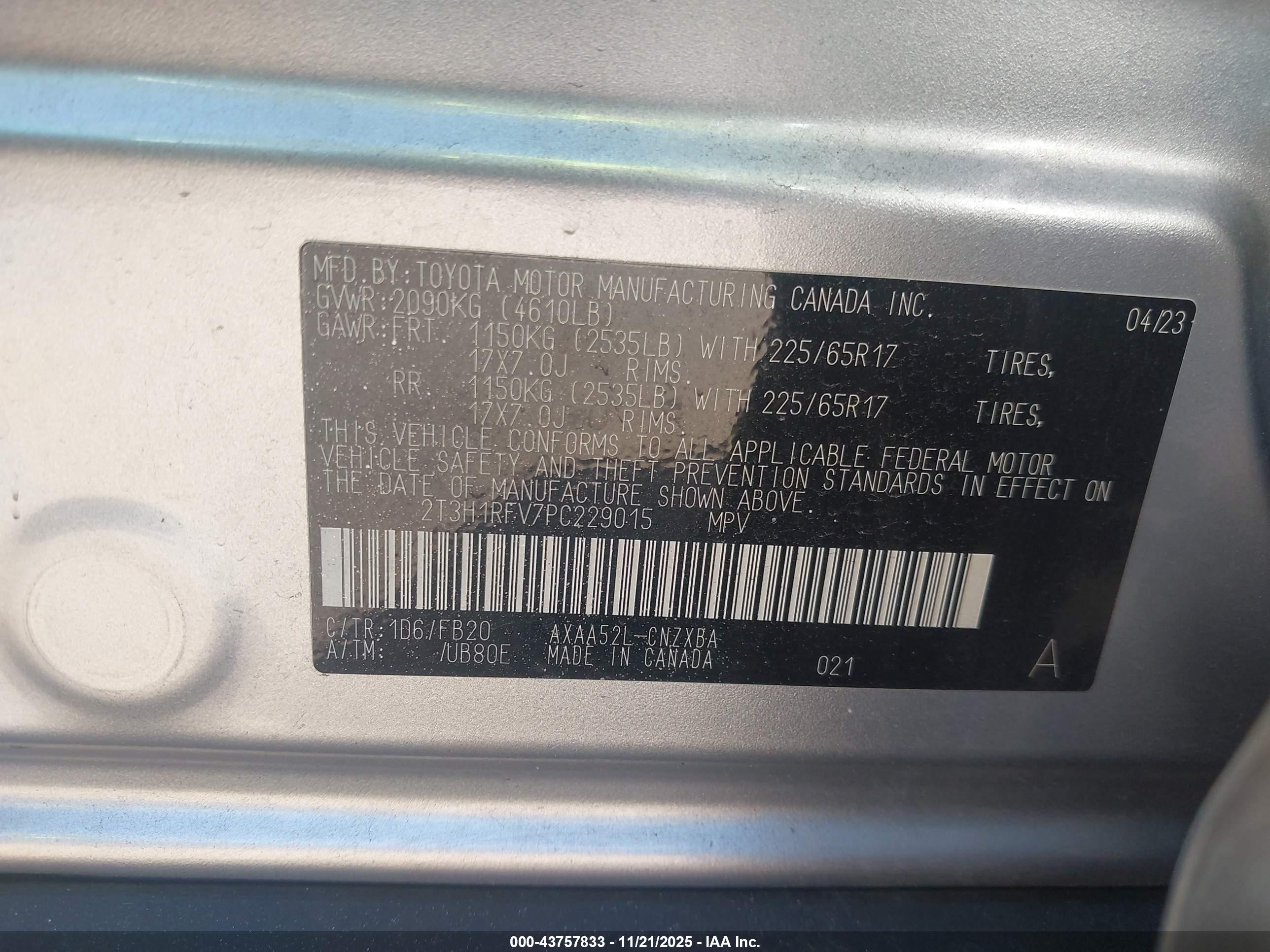 TOYOTA RAV4 image 9
