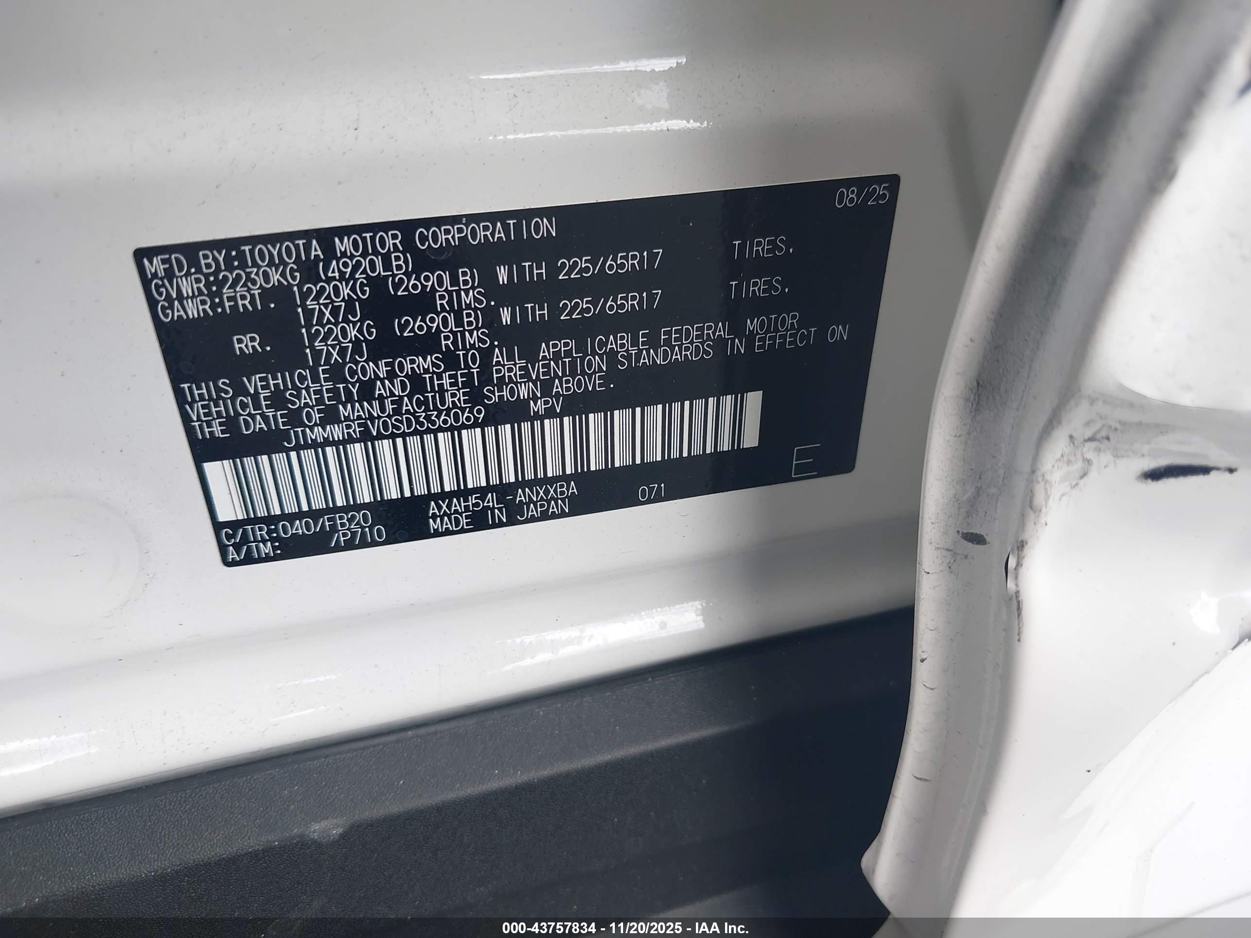 TOYOTA RAV4 image 9
