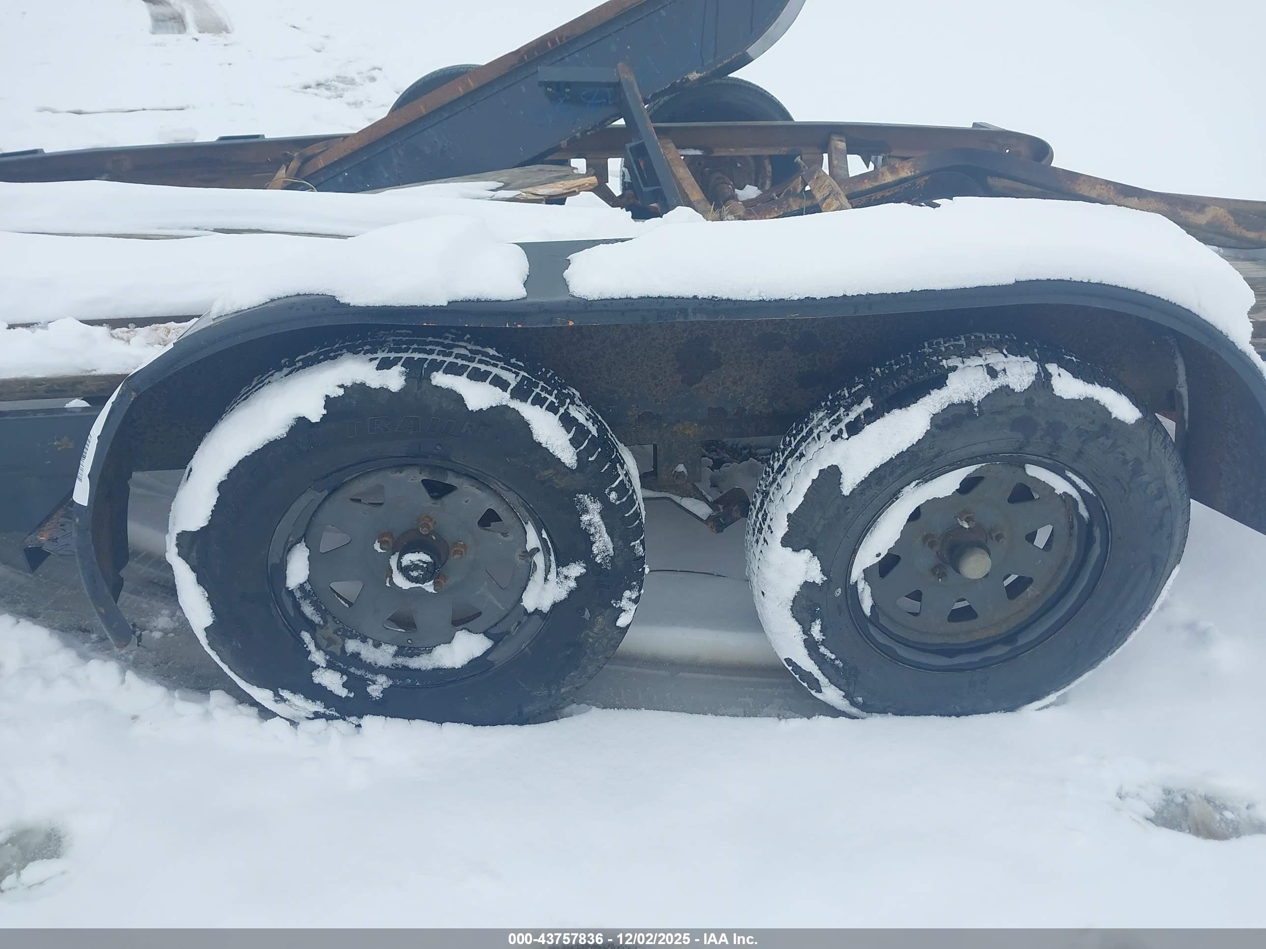 TRAILER CAR image 10