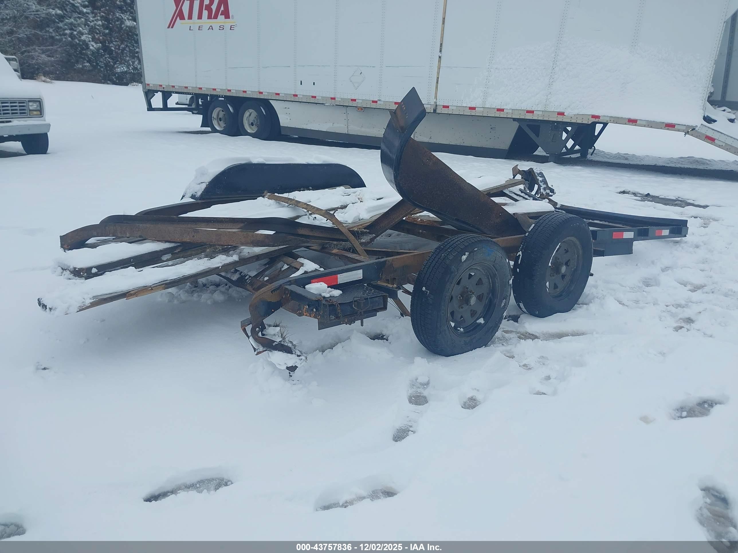 TRAILER CAR image 4