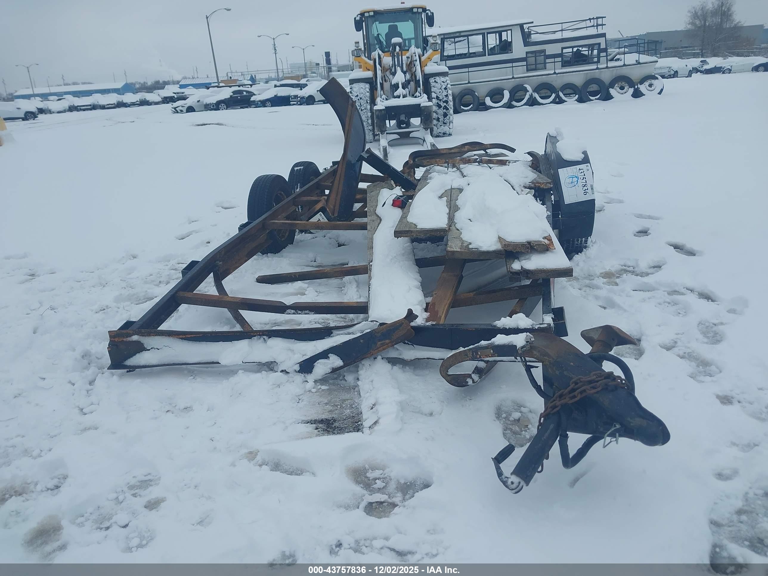 TRAILER CAR image 7