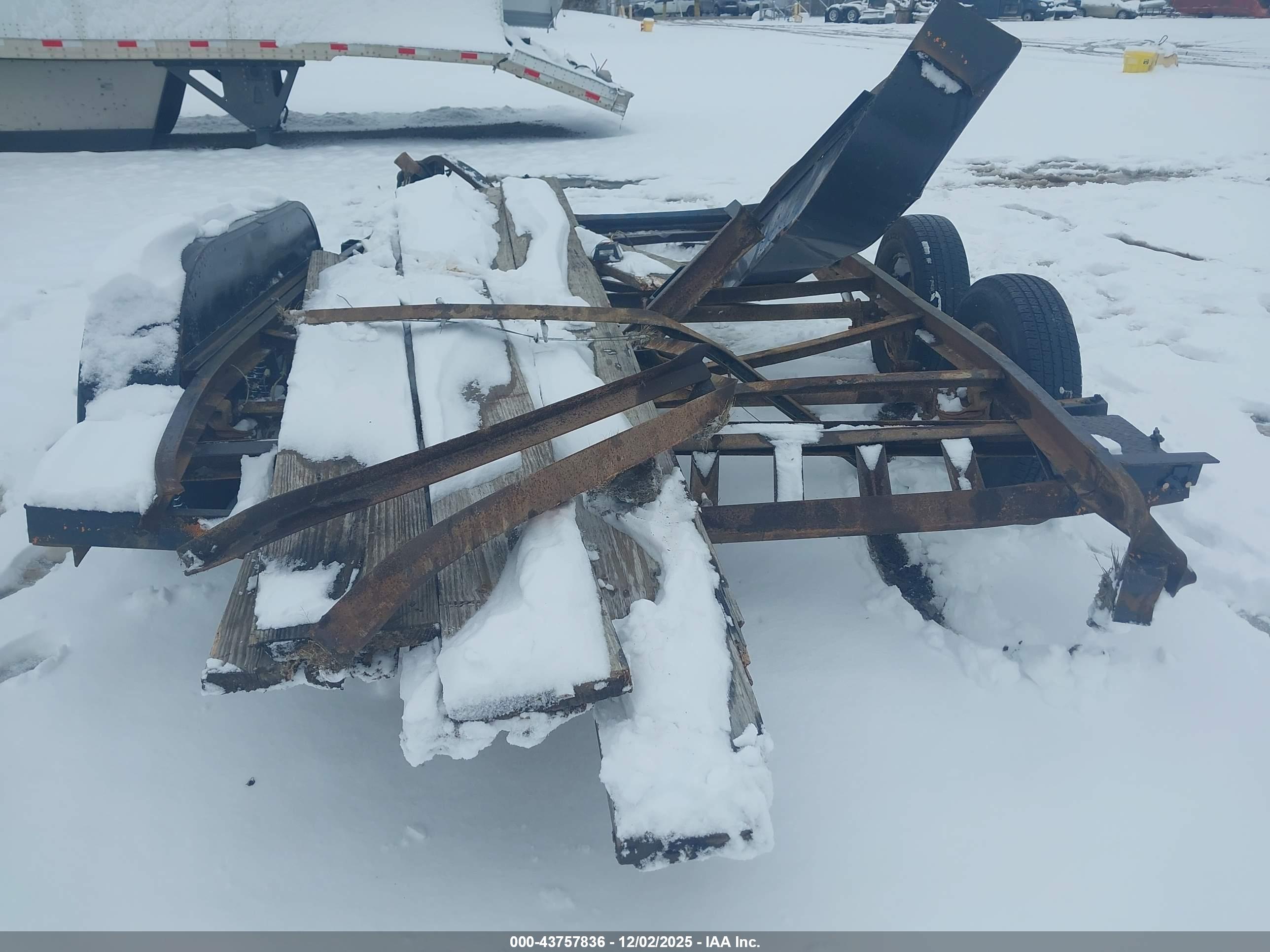 TRAILER CAR image 8