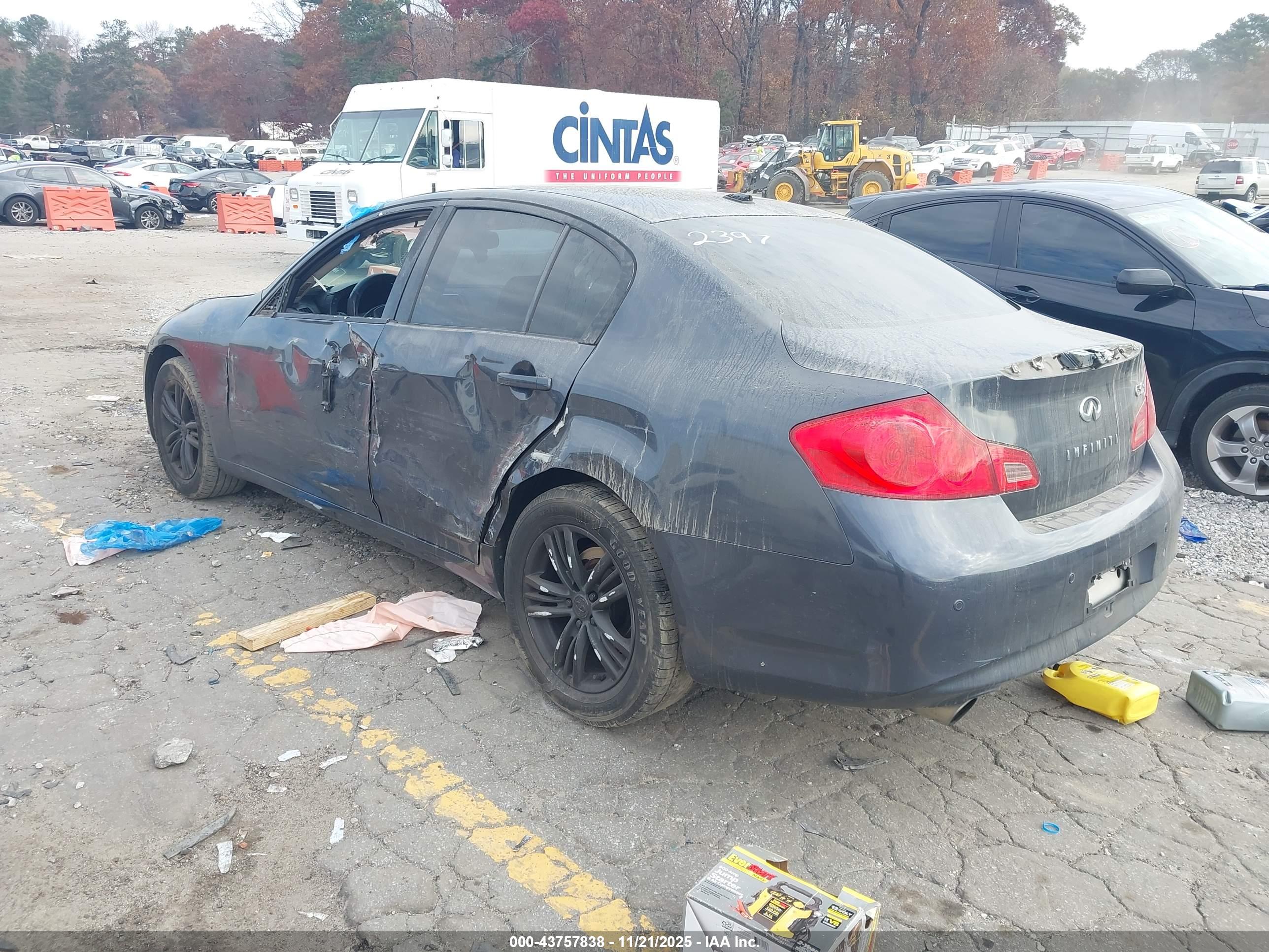 INFINITI G37X image 3