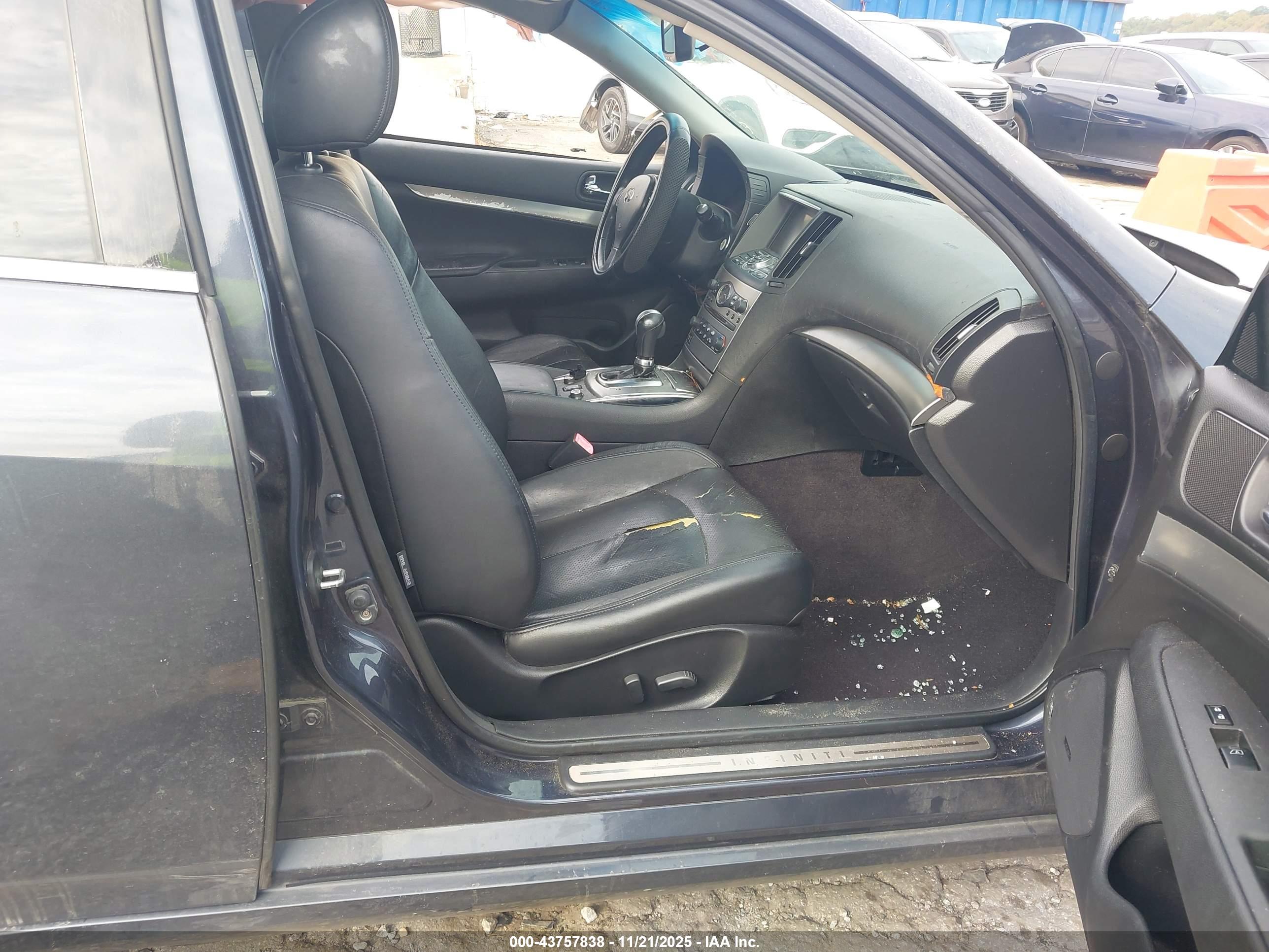 INFINITI G37X image 5