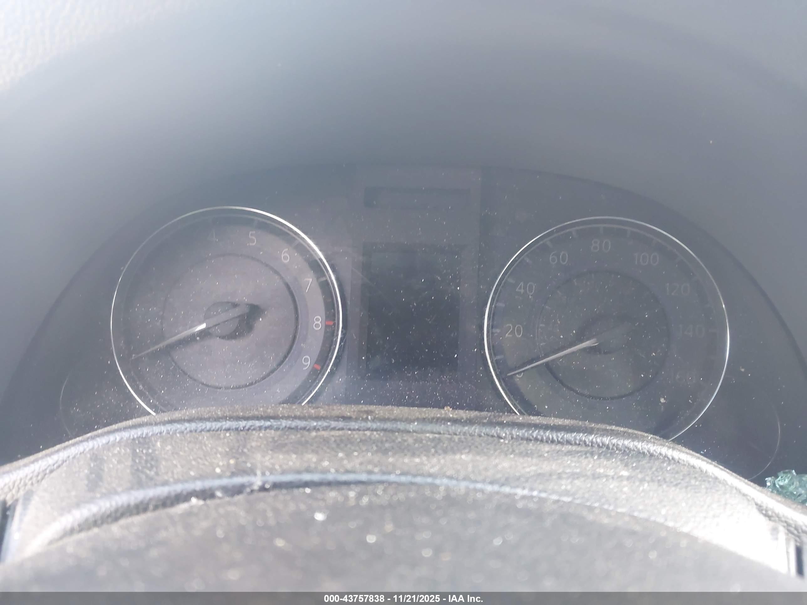 INFINITI G37X image 7