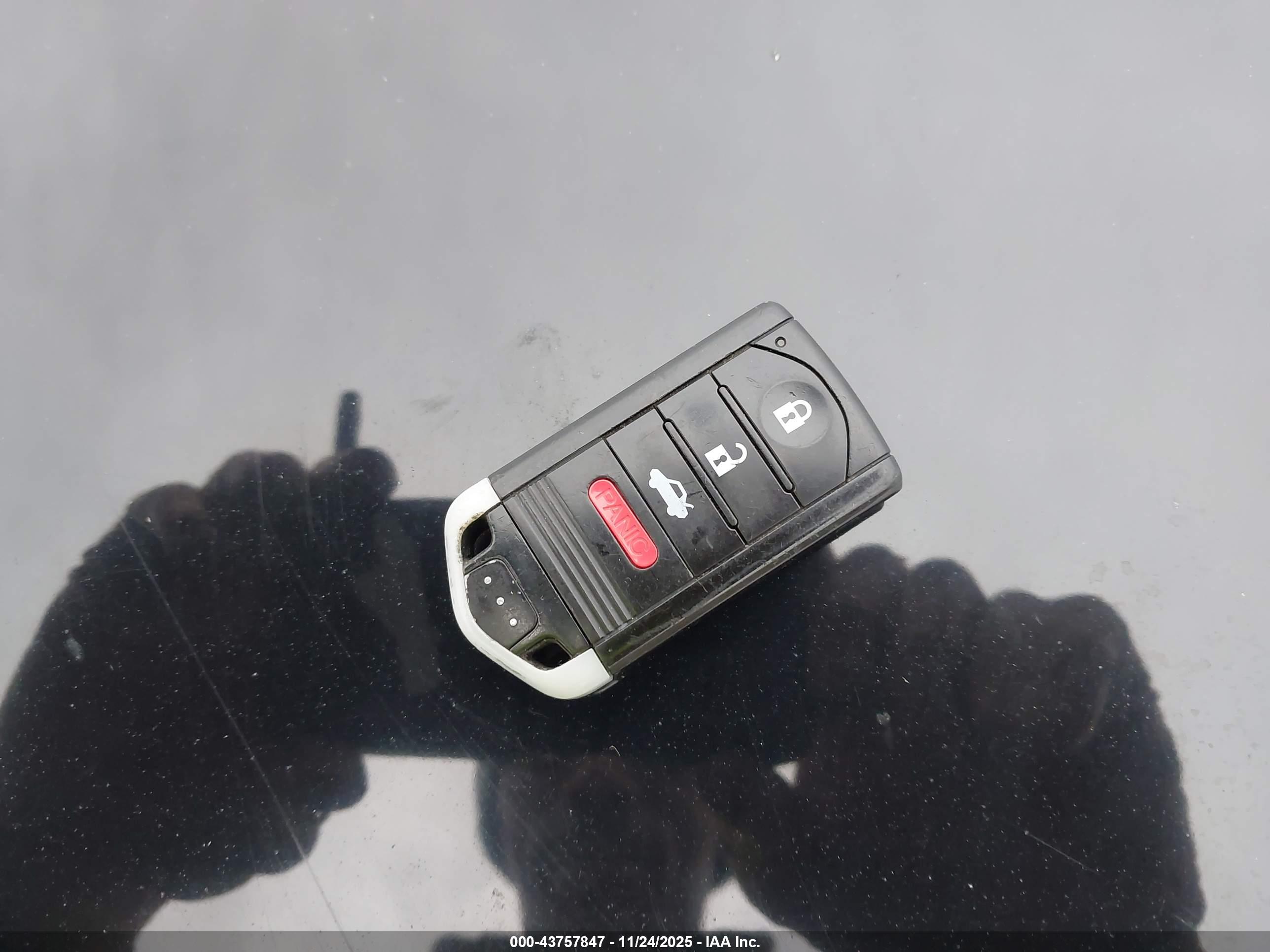 ACURA TL image 11