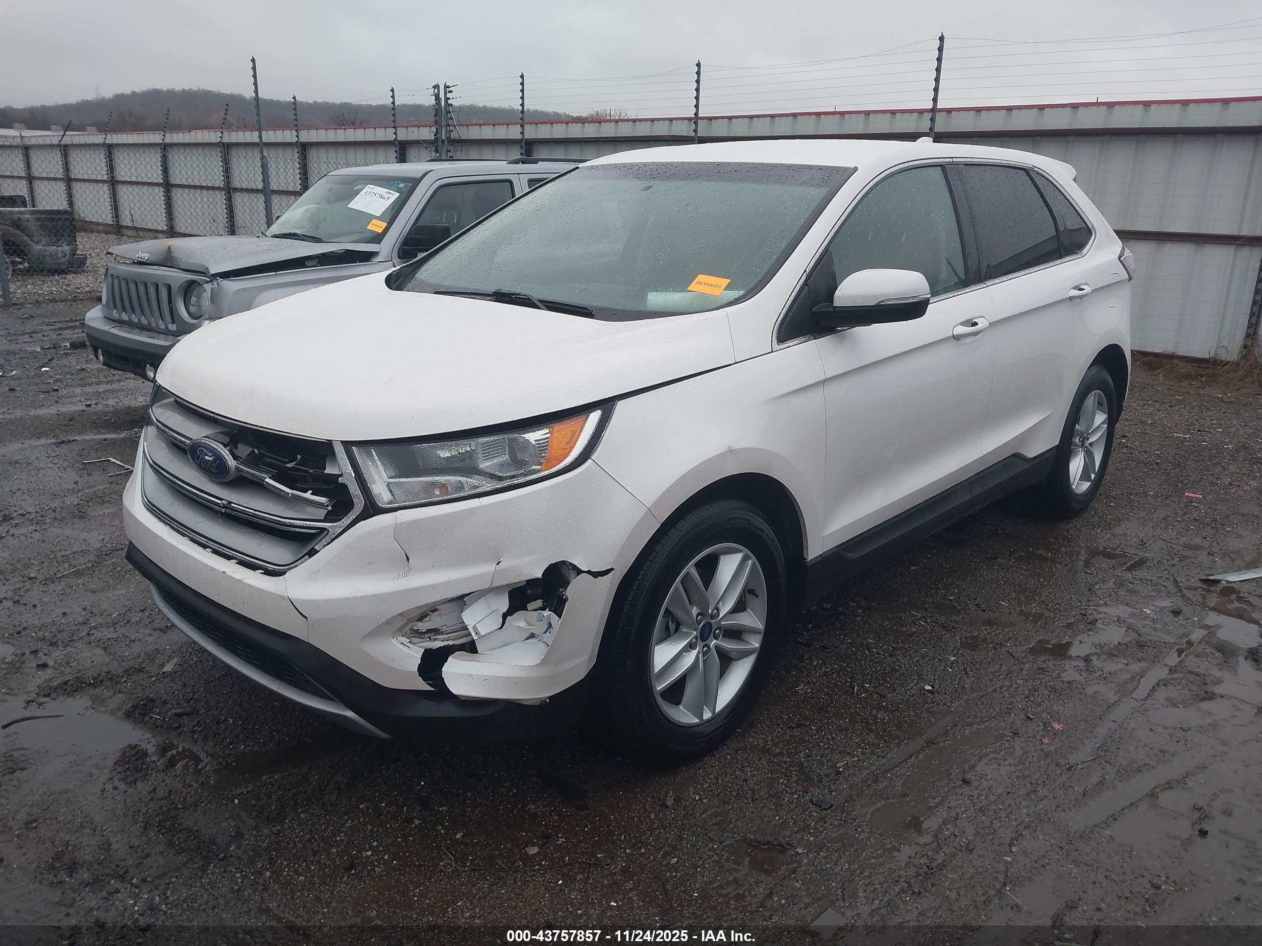 FORD EDGE image 2